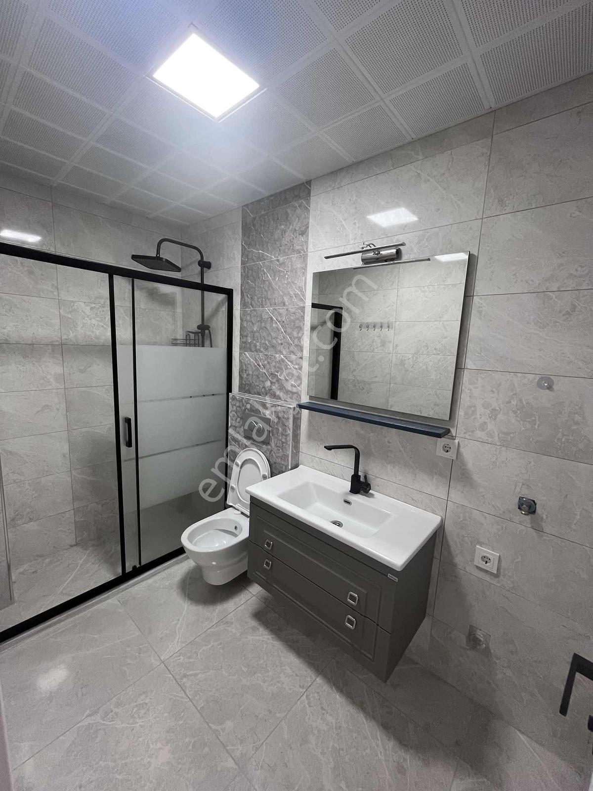 Adnan Menderes Mh.sinin En Güzel Konumunda 1+1 Kiralık Daire — fotoğraf 6