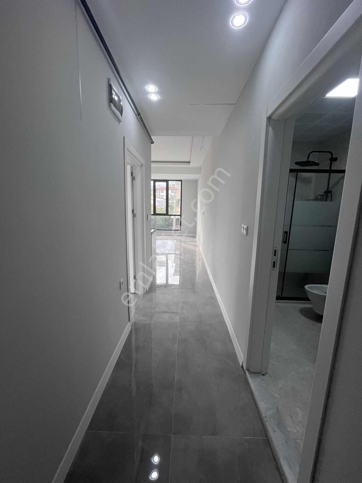 Adnan Menderes Mh.sinin En Güzel Konumunda 1+1 Kiralık Daire — fotoğraf 7