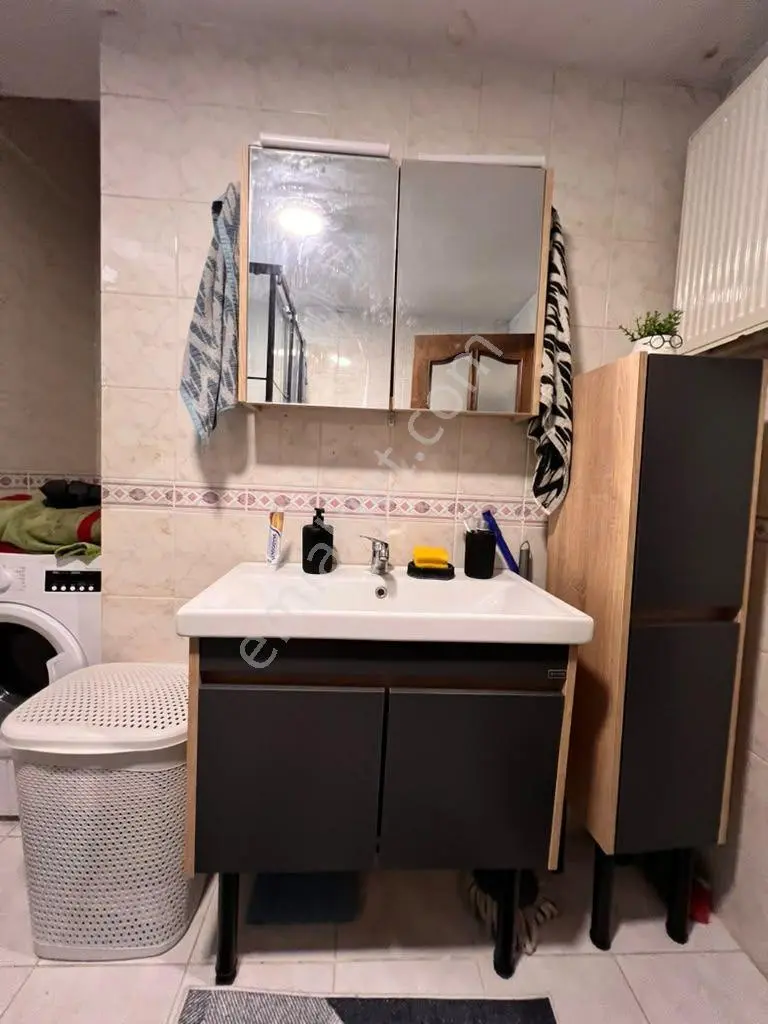 Kaçmaz'dan İdealtepe'de Asansörlü A. Mutfaklı,geniş,balkonlu 1+1 — fotoğraf 36