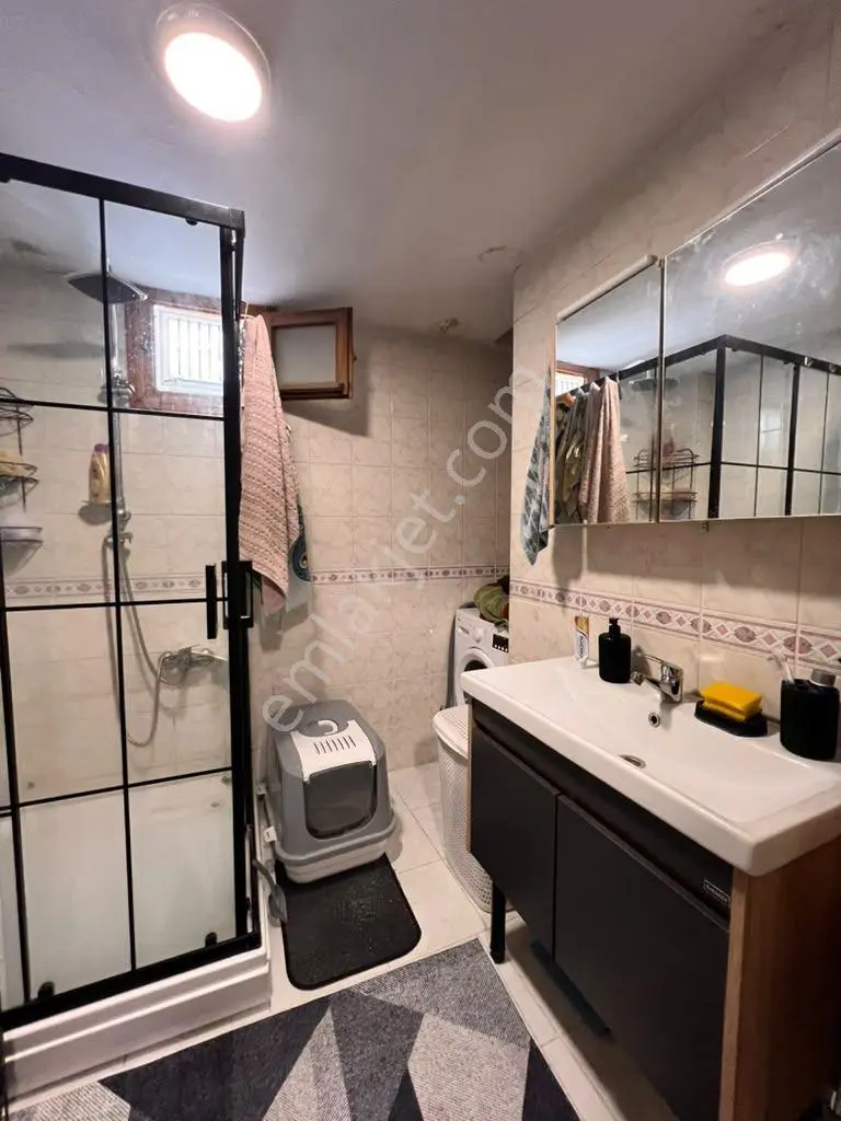 Kaçmaz'dan İdealtepe'de Asansörlü A. Mutfaklı,geniş,balkonlu 1+1 — fotoğraf 38