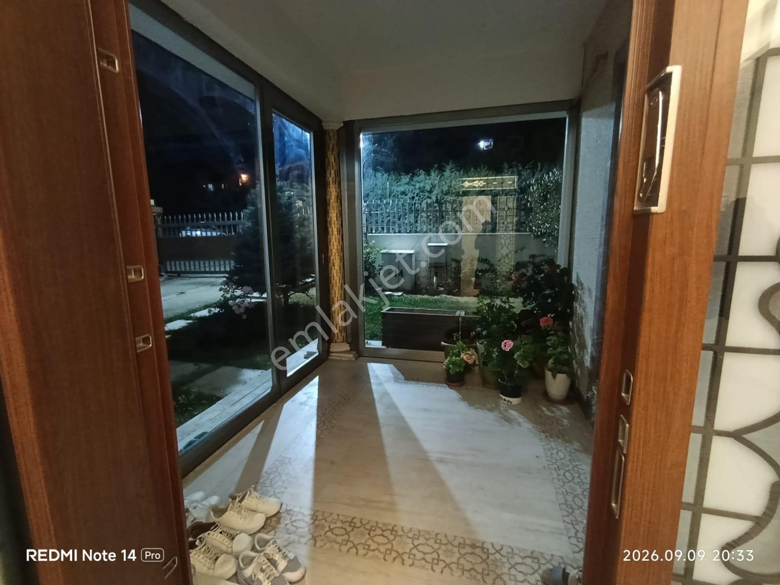 Turyap Kurtuluş'tan Orhangazi'de Havuzlu Sitede Tripleks Villa — fotoğraf 5