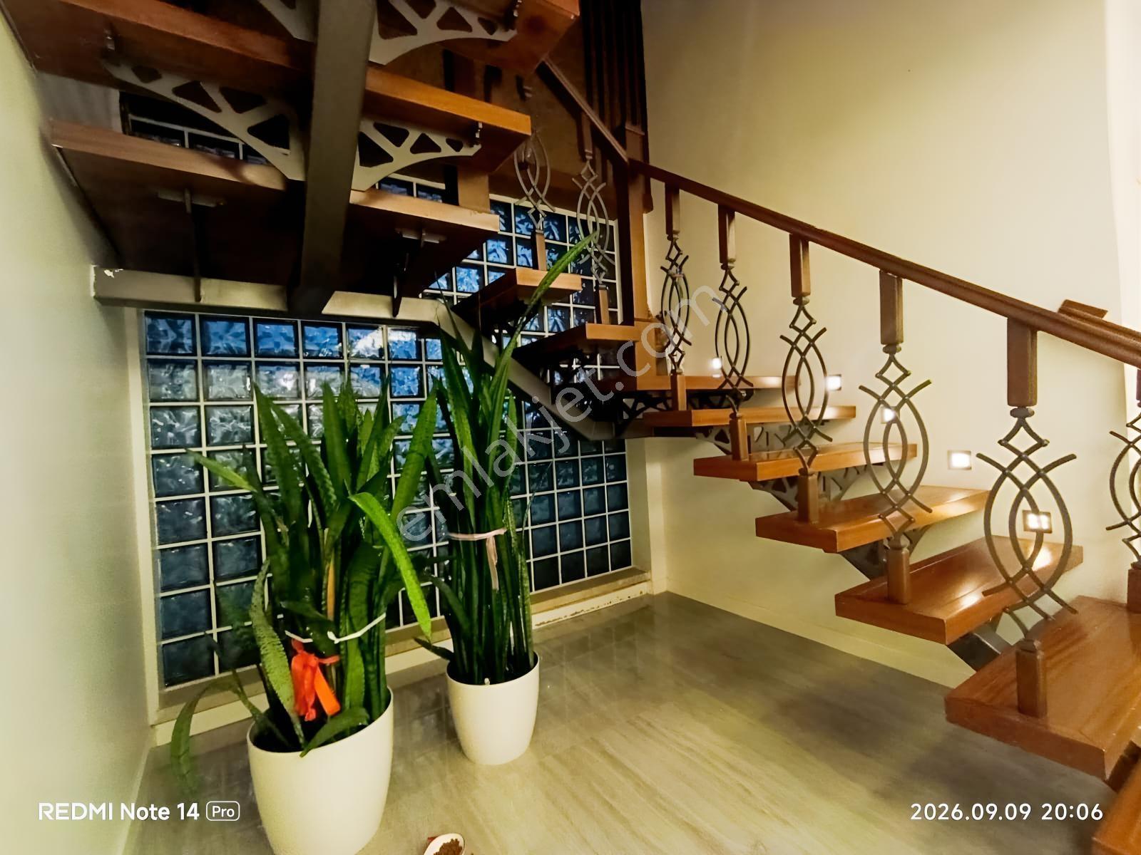 Turyap Kurtuluş'tan Orhangazi'de Havuzlu Sitede Tripleks Villa — fotoğraf 9