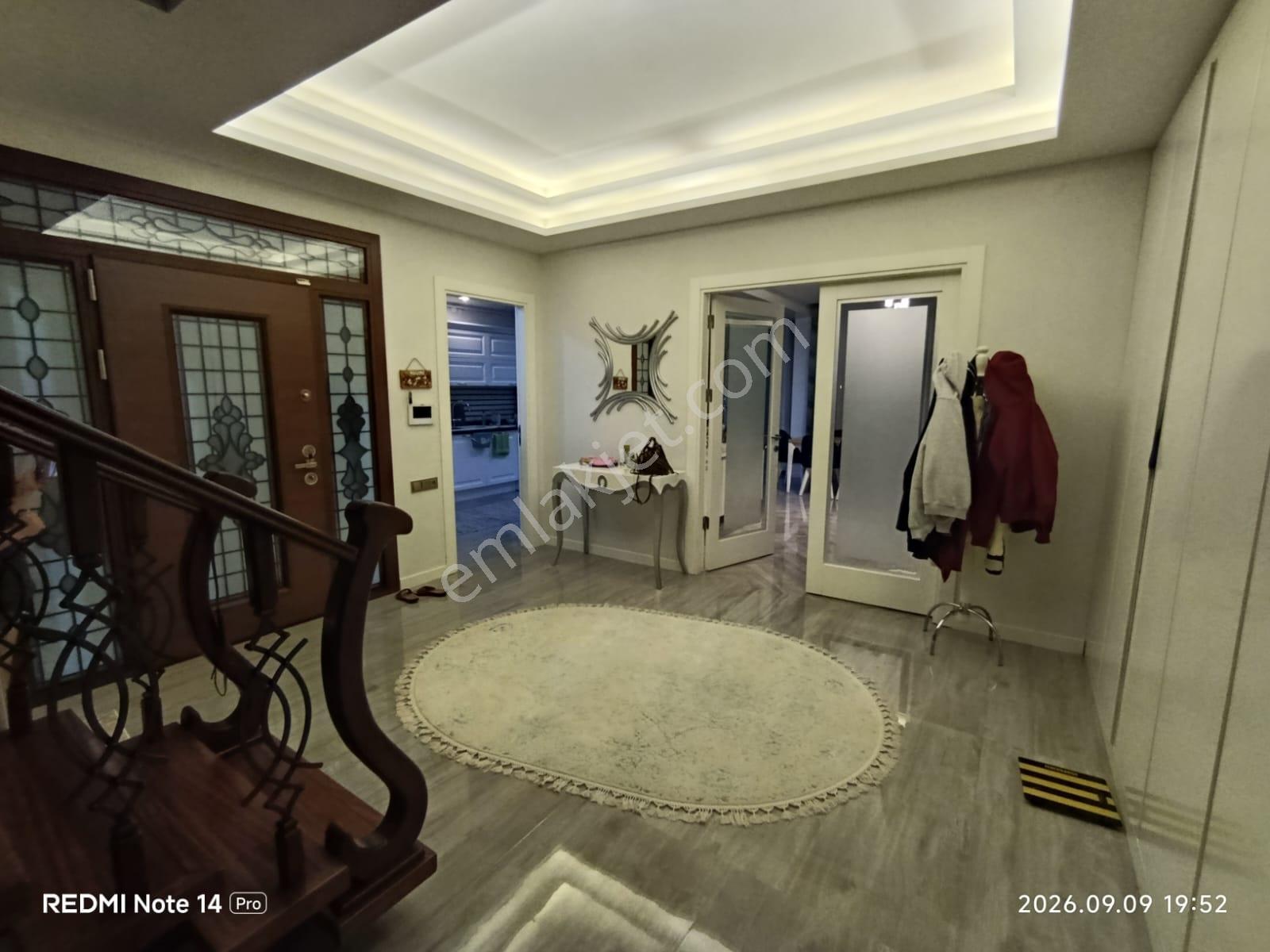 Turyap Kurtuluş'tan Orhangazi'de Havuzlu Sitede Tripleks Villa — fotoğraf 10