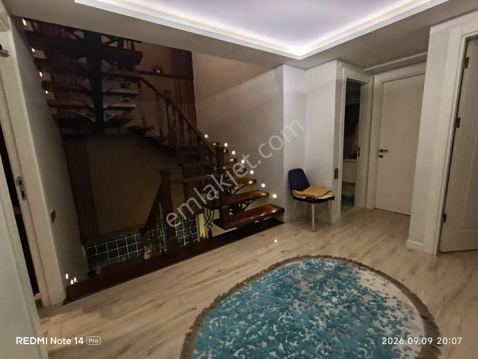 Turyap Kurtuluş'tan Orhangazi'de Havuzlu Sitede Tripleks Villa — fotoğraf 17