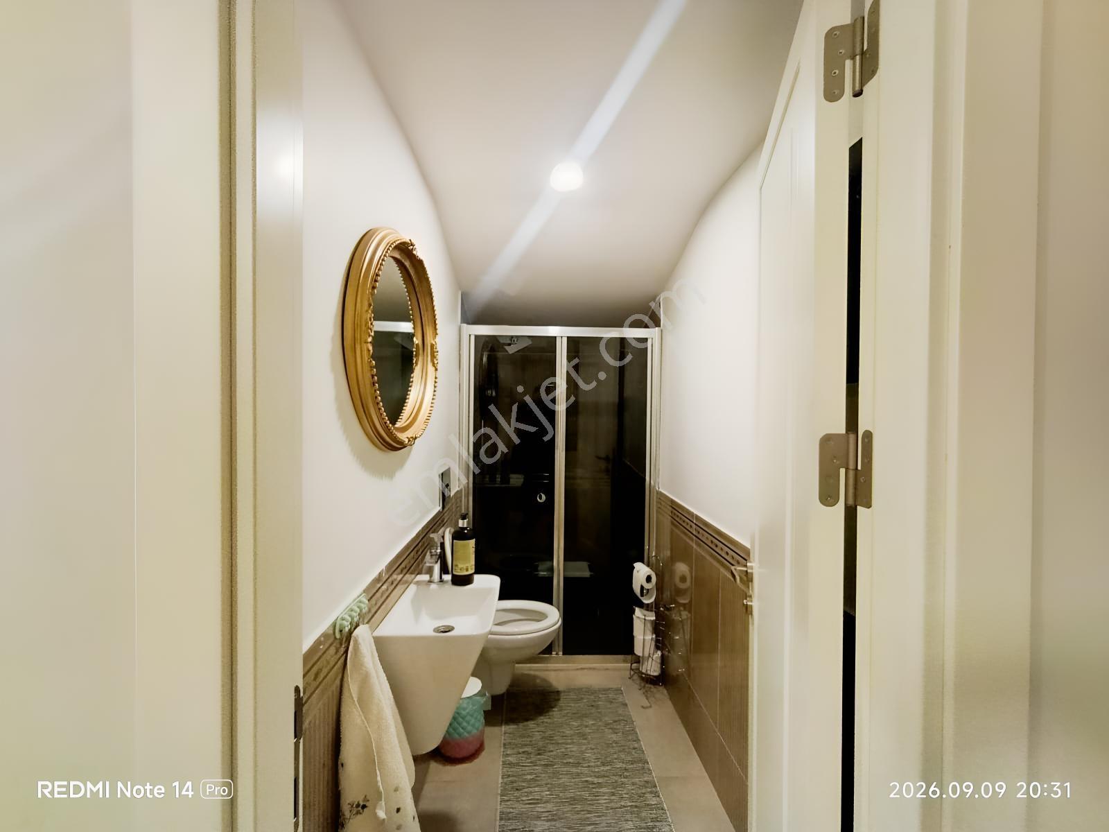 Turyap Kurtuluş'tan Orhangazi'de Havuzlu Sitede Tripleks Villa — fotoğraf 27