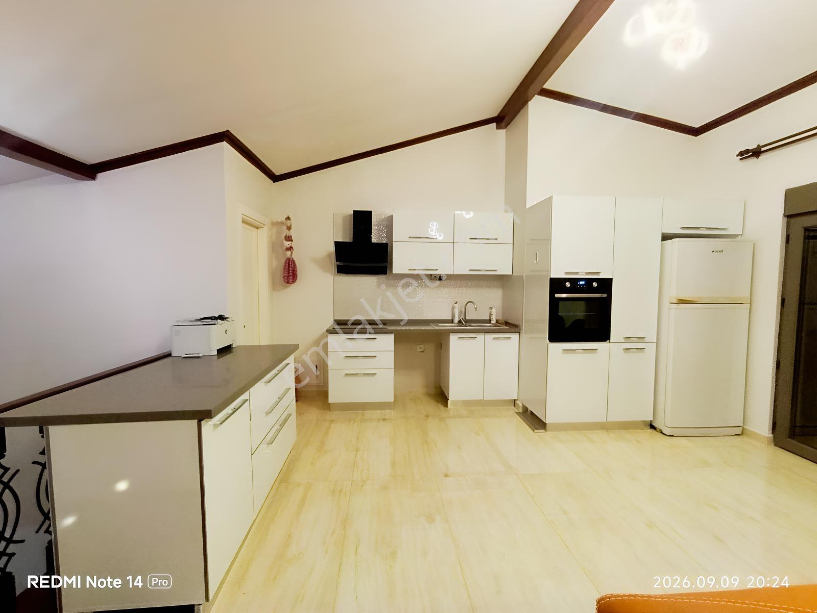 Turyap Kurtuluş'tan Orhangazi'de Havuzlu Sitede Tripleks Villa — fotoğraf 31
