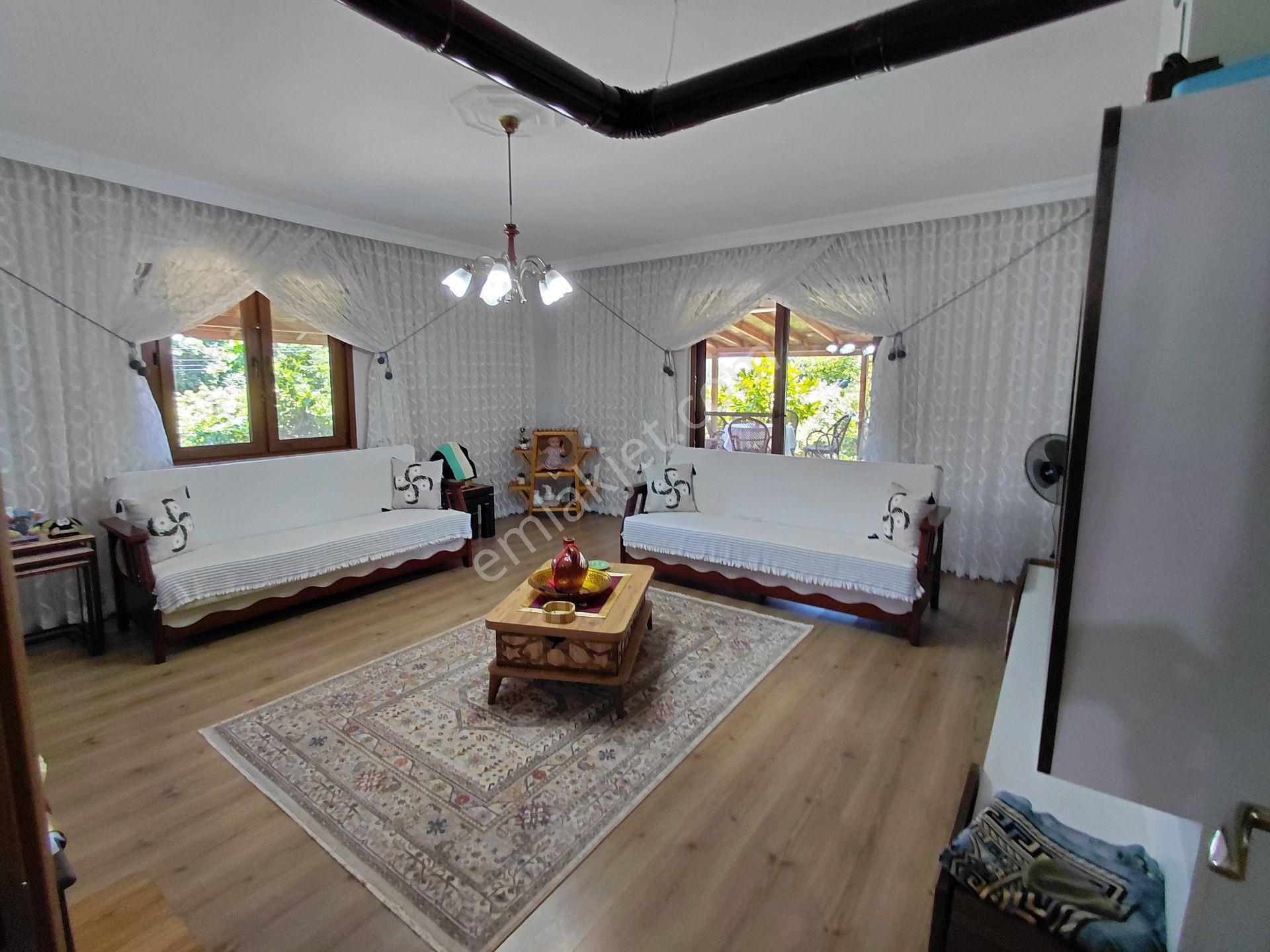 Kandıra Karaağaç' Ta 1280m² Arsa İçinde Hazır Bahçeli Villa — fotoğraf 3