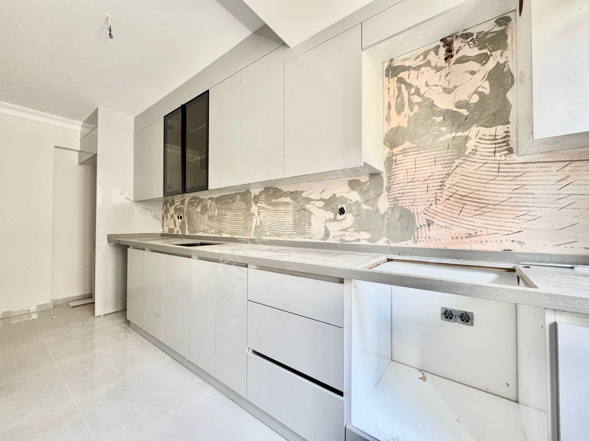Goldhouse Dan Satılık Bahçelievler De Sıfır 2+1 Özel Yapım Daire — fotoğraf 11