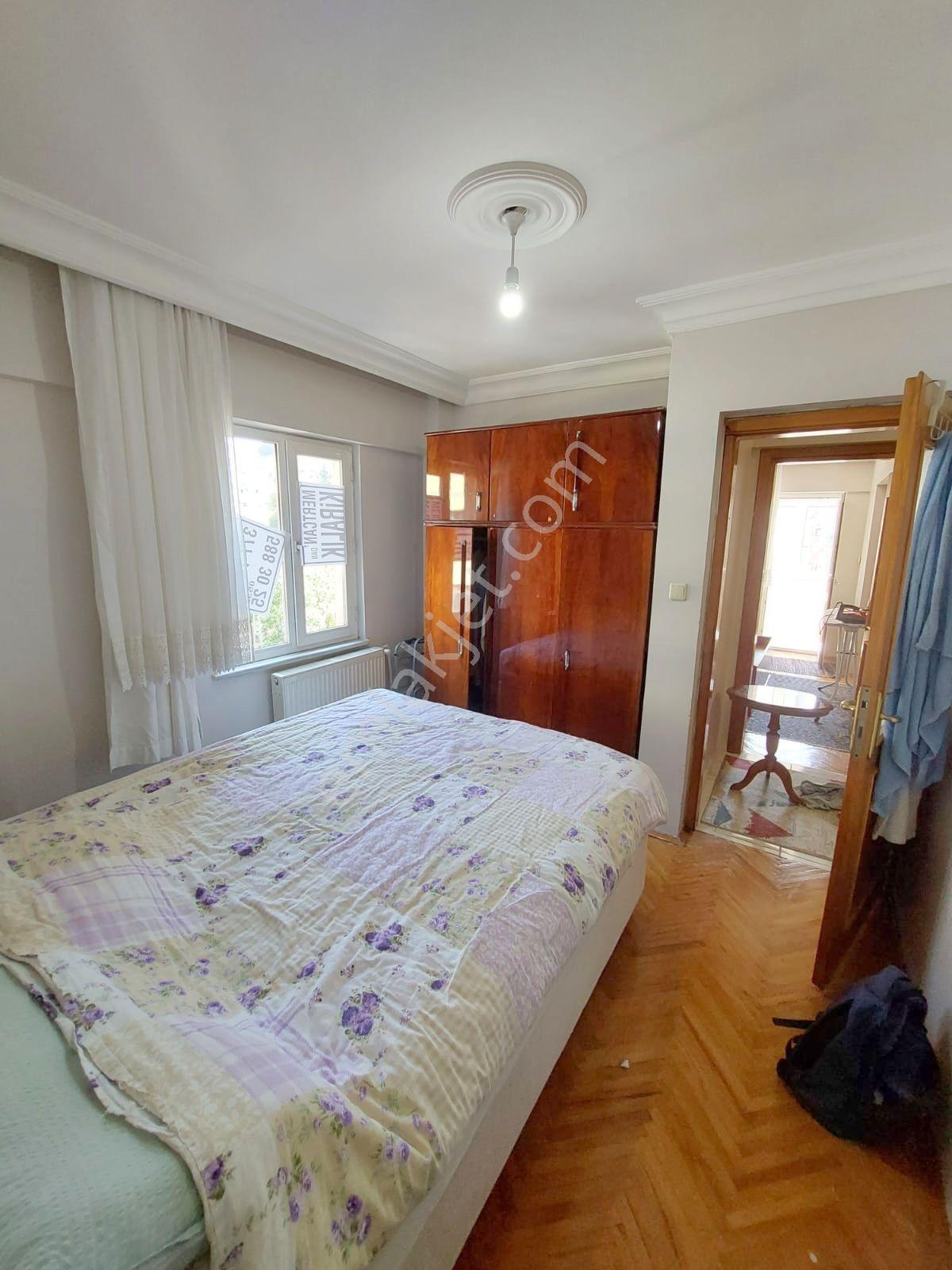 Mertcan'dan Hürriyet Mah İskanlı Site İçi Balkonlu 3+1 Daire — fotoğraf 9