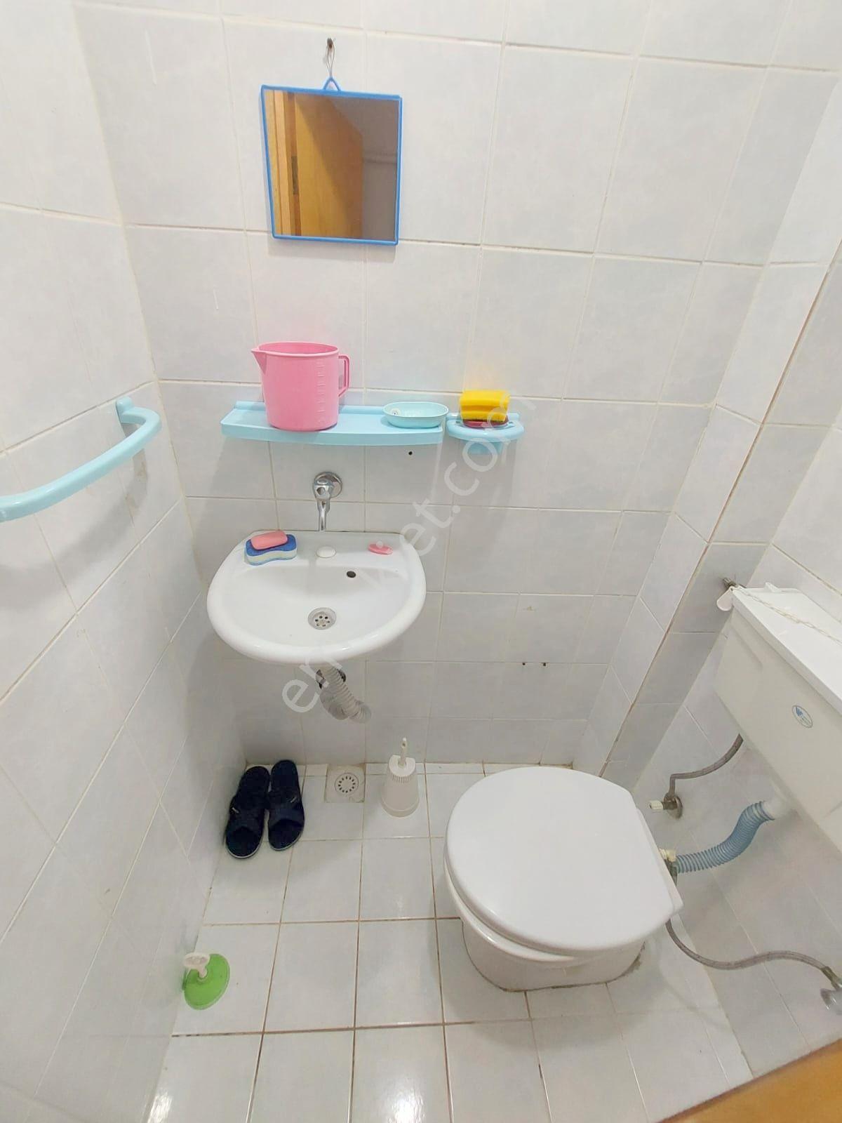 Mertcan'dan Hürriyet Mah İskanlı Site İçi Balkonlu 3+1 Daire — fotoğraf 16