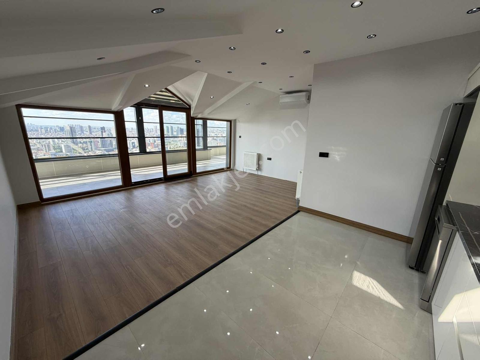 Mahmutbey - Güneşli / 4+2 272 M² / Özelyapım Dublex / Revan Park — fotoğraf 12