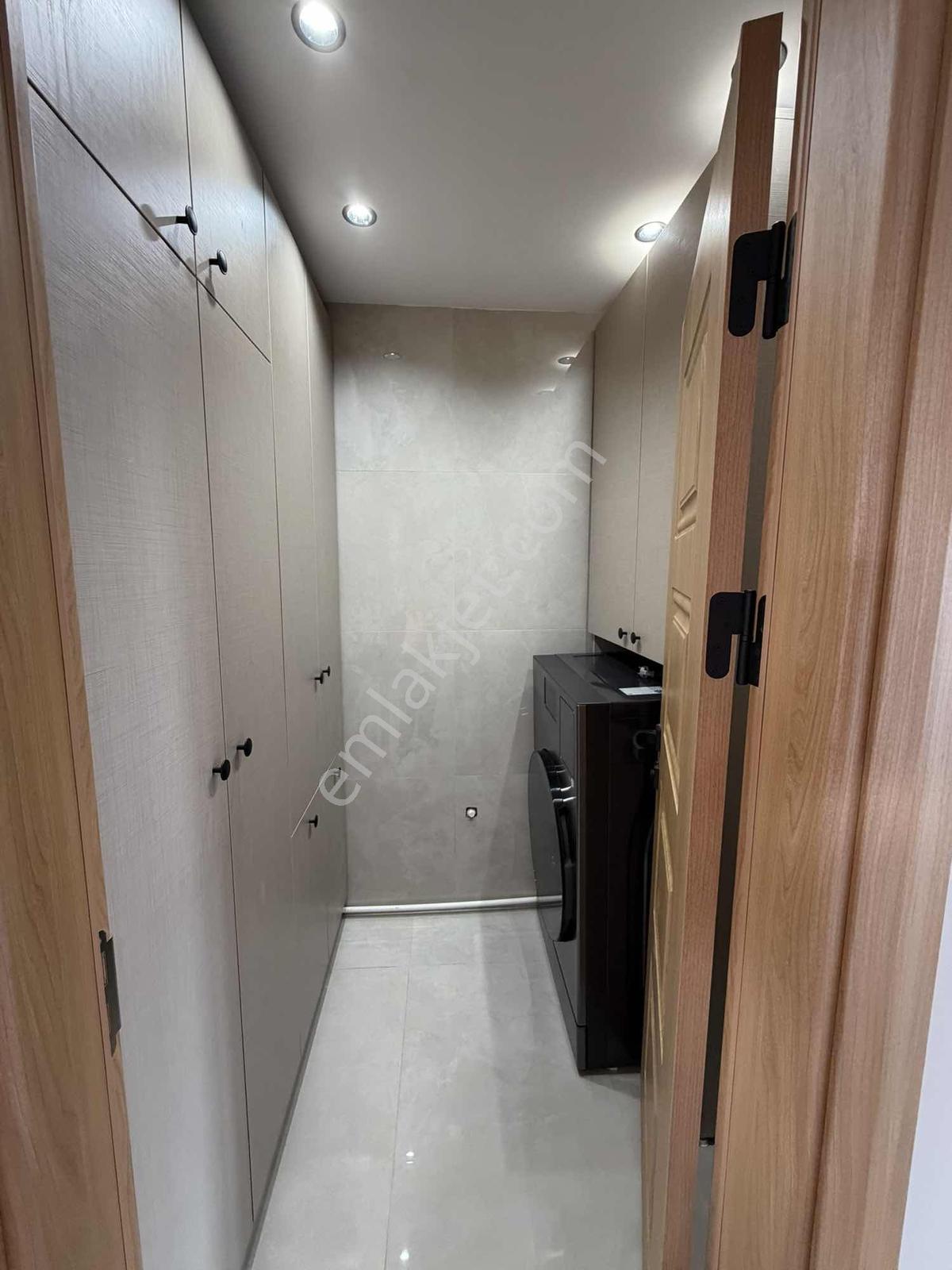 Mahmutbey - Güneşli / 4+2 272 M² / Özelyapım Dublex / Revan Park — fotoğraf 21