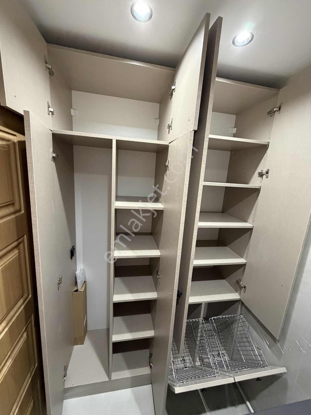 Mahmutbey - Güneşli / 4+2 272 M² / Özelyapım Dublex / Revan Park — fotoğraf 24