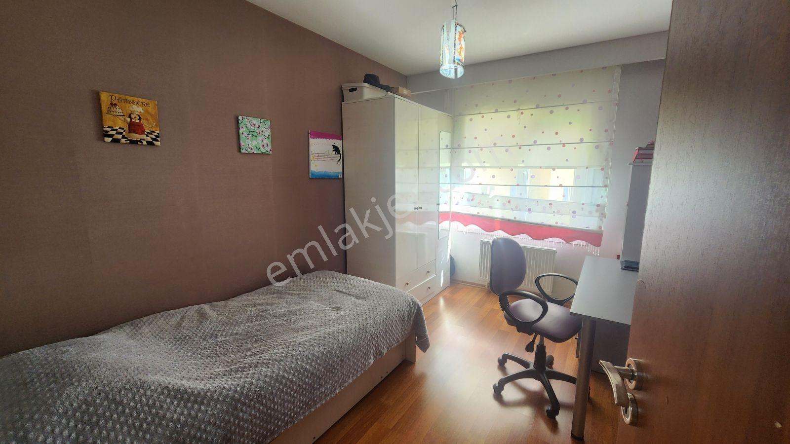 Hastane,adliye,e5 Ve Metro Yanı Kartal Kentplus'ta Harika 4,5+1 — fotoğraf 16