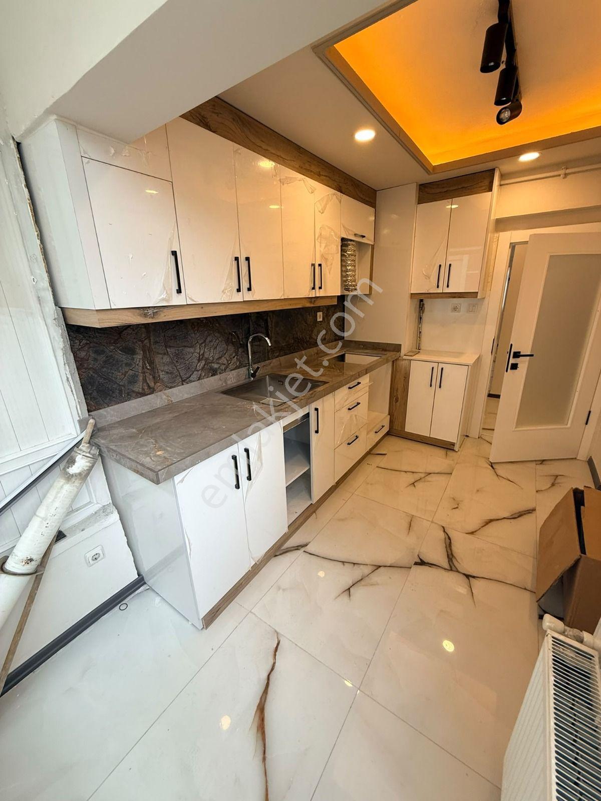 Akşemsettin Mah'de 3+1 Satılık Ara Kat Ön Cephe Bağımsız Full Yapılı Daire — fotoğraf 9
