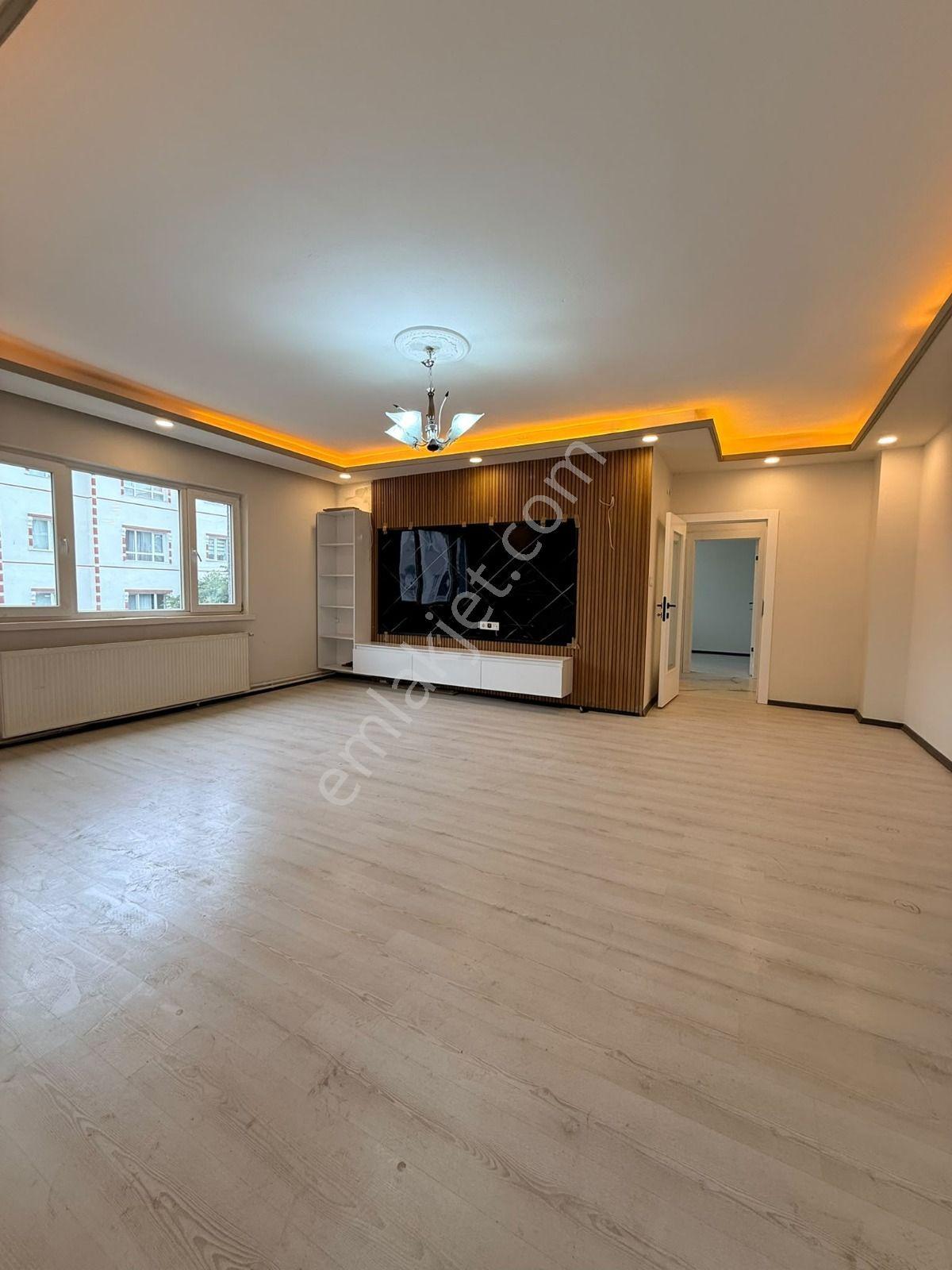 Akşemsettin Mah'de 3+1 Satılık Ara Kat Ön Cephe Bağımsız Full Yapılı Daire — fotoğraf 13