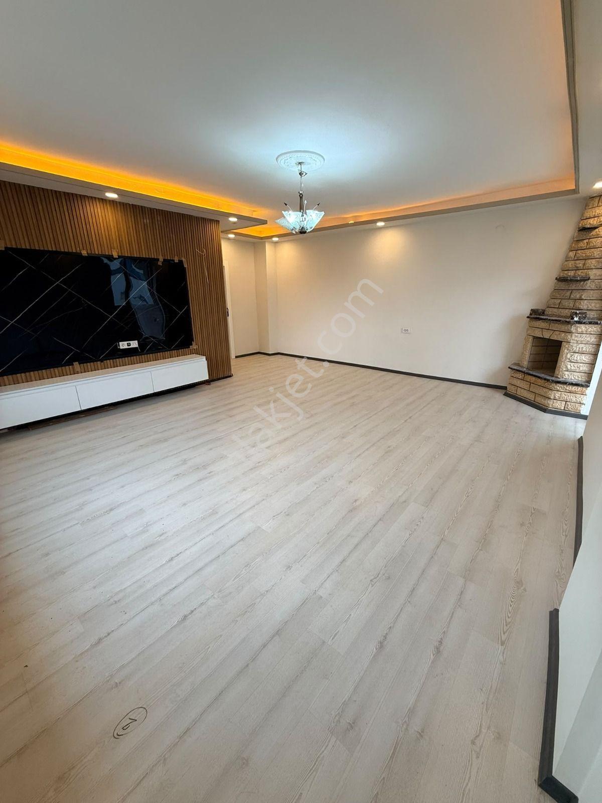 Akşemsettin Mah'de 3+1 Satılık Ara Kat Ön Cephe Bağımsız Full Yapılı Daire — fotoğraf 15