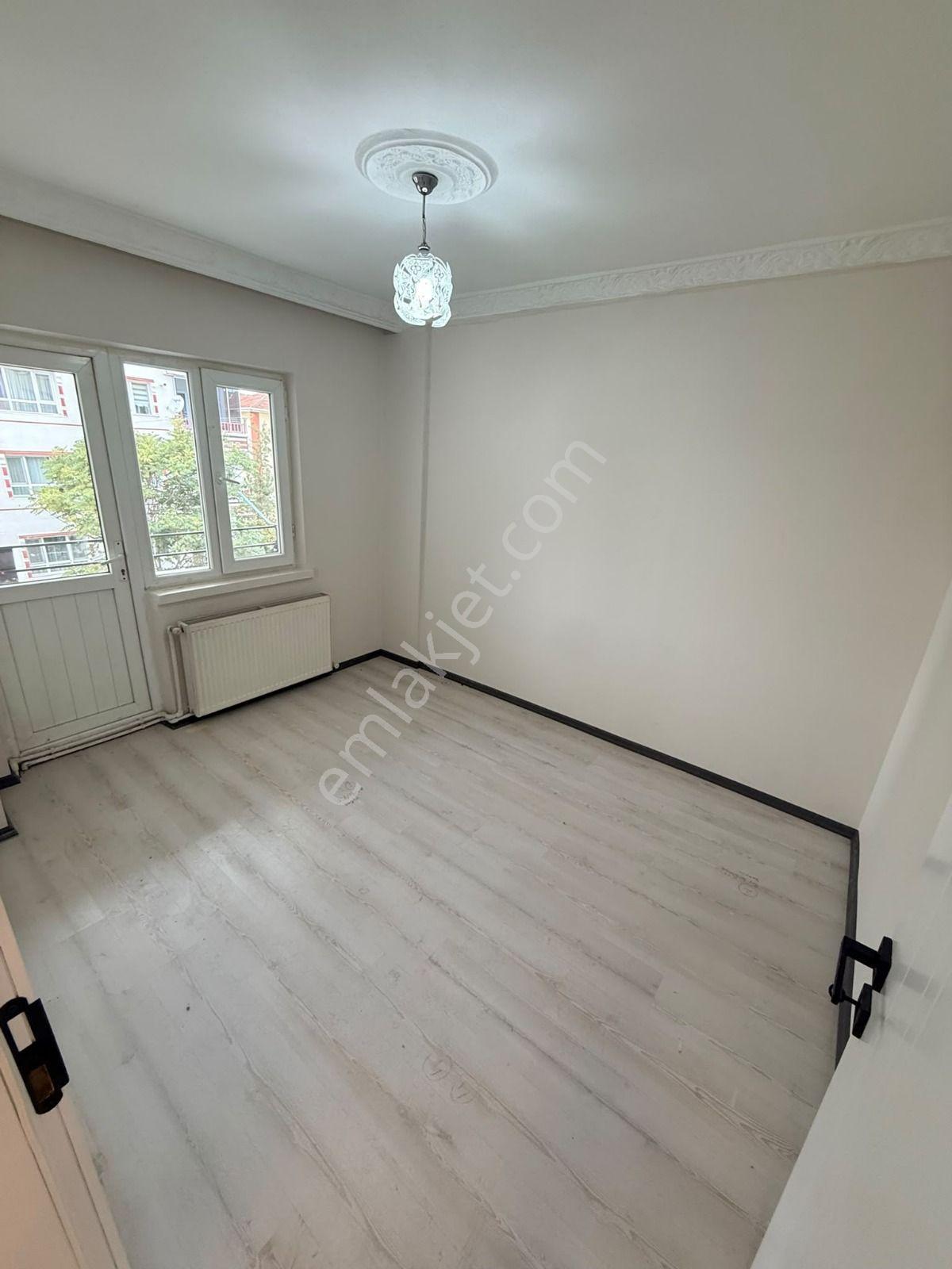 Akşemsettin Mah'de 3+1 Satılık Ara Kat Ön Cephe Bağımsız Full Yapılı Daire — fotoğraf 19