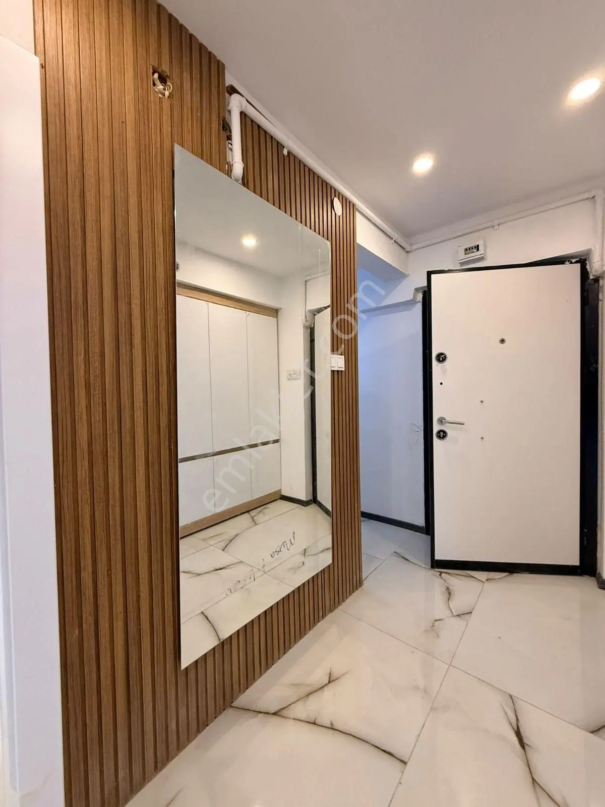 Akşemsettin Mah'de 3+1 Satılık Ara Kat Ön Cephe Bağımsız Full Yapılı Daire — fotoğraf 37