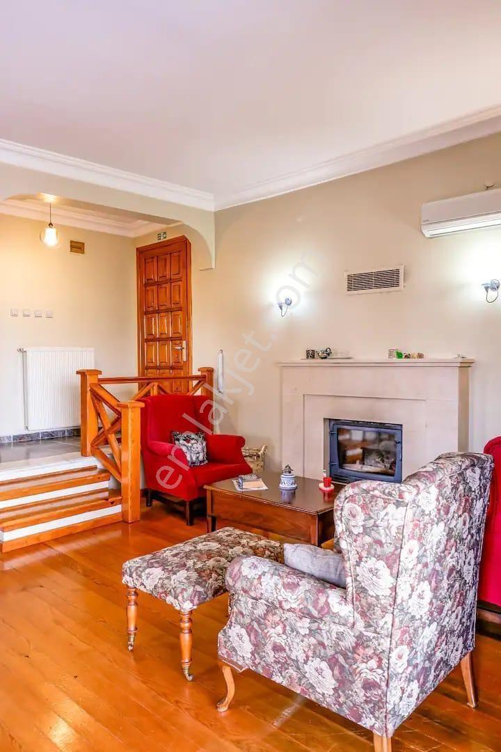 Sapanca’da Göl Manzaralı Satılık Müstakil Villa — fotoğraf 16