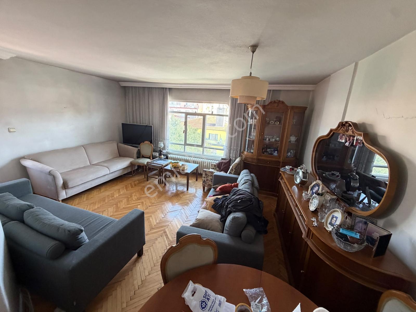 Joli Emlak'tan | Ana Cadde Üzeri Bağımsız 3+1 — fotoğraf 3