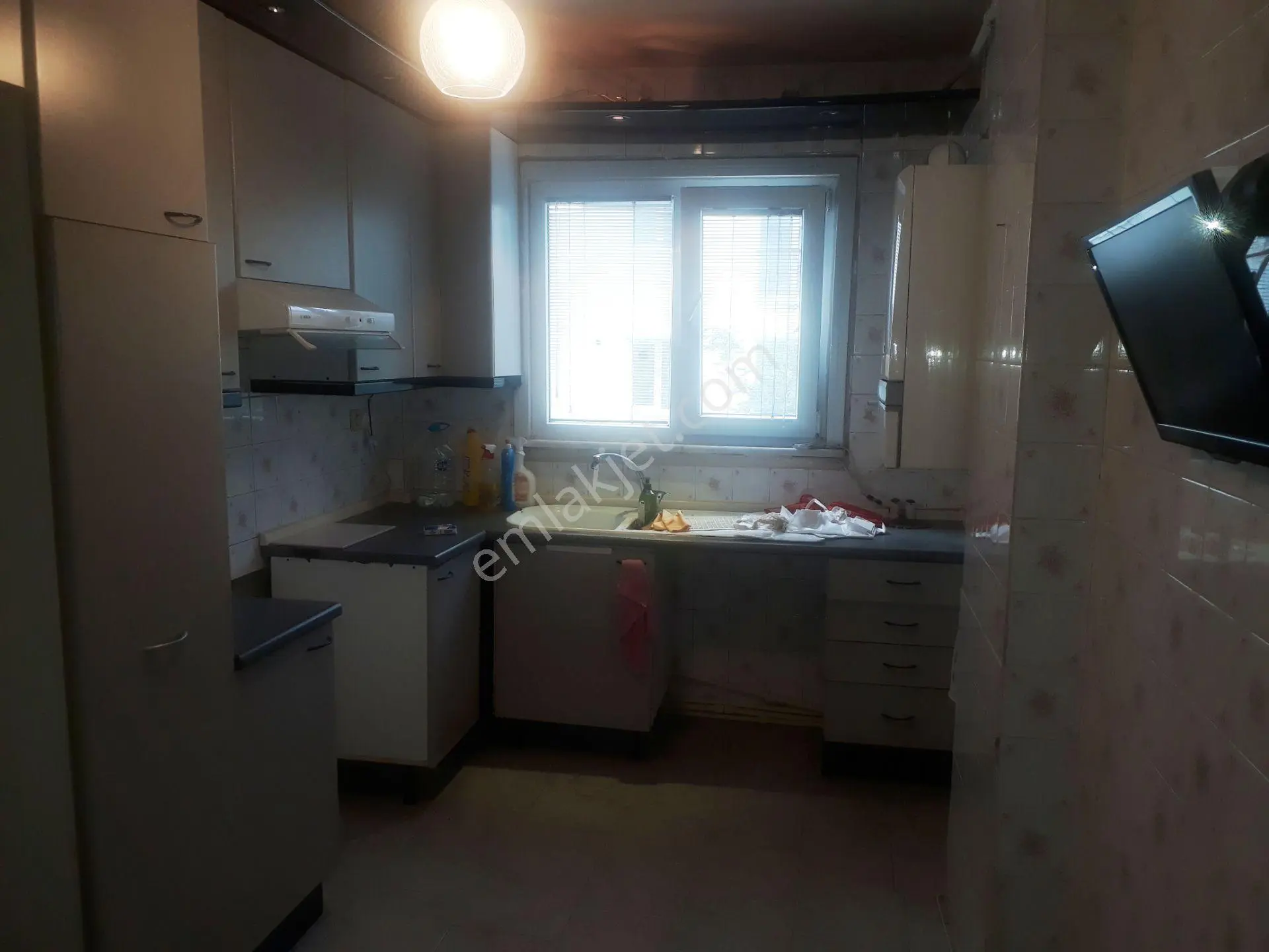 Siyavuşpaşa Gonca Sokakta 2 Kat Asansörlü 3+1 Köşe Başı Satılık Daire — fotoğraf 12