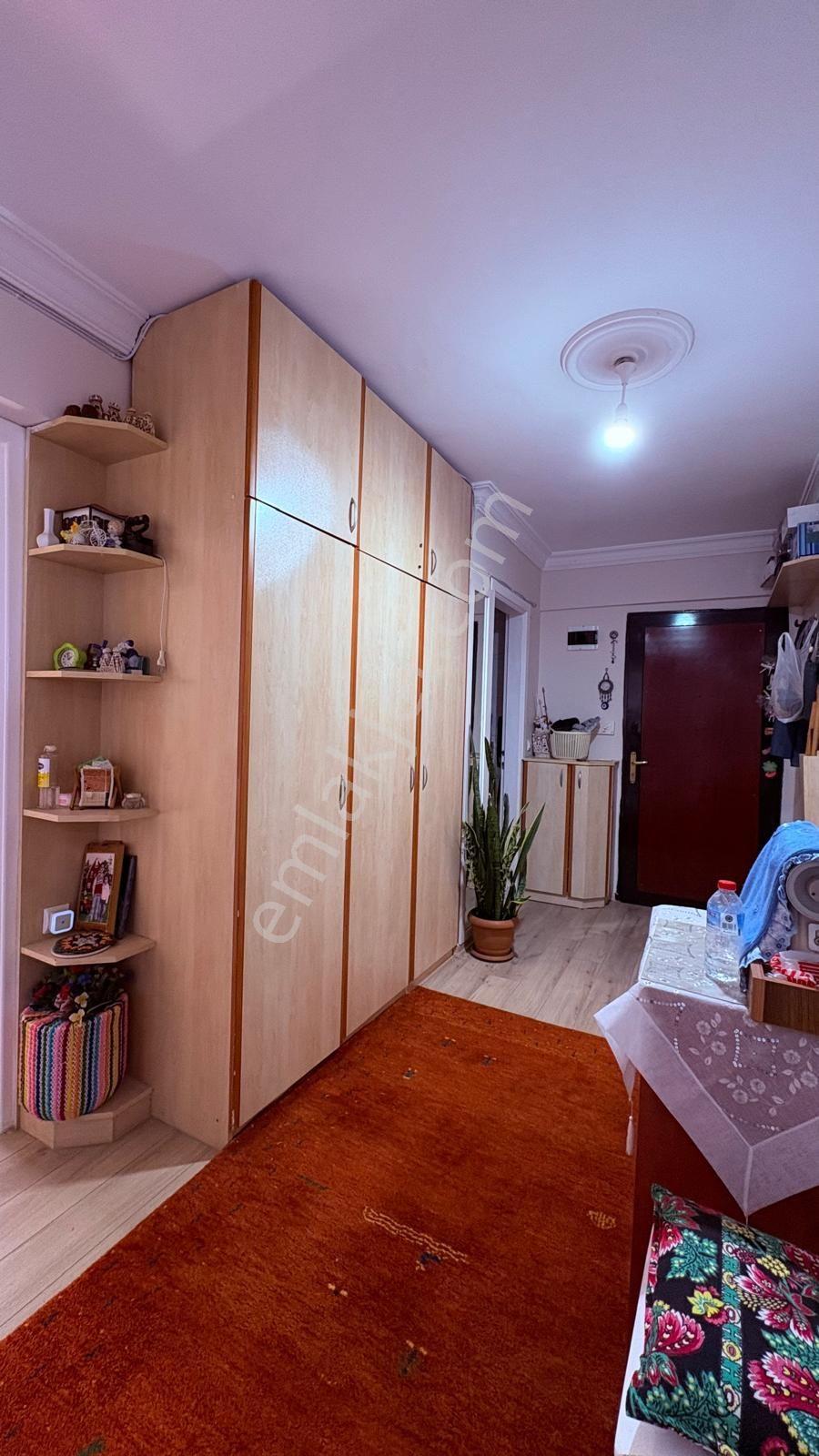 Kadınlar Denizinde Komple Tadilatlı 2+1 Site İçinde Daire — fotoğraf 23
