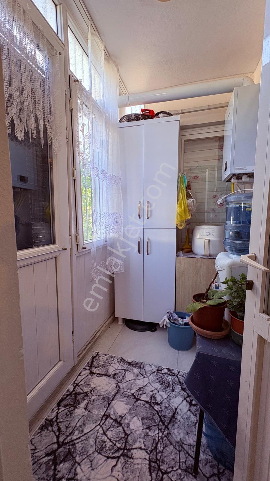 Kadınlar Denizinde Komple Tadilatlı 2+1 Site İçinde Daire — fotoğraf 25