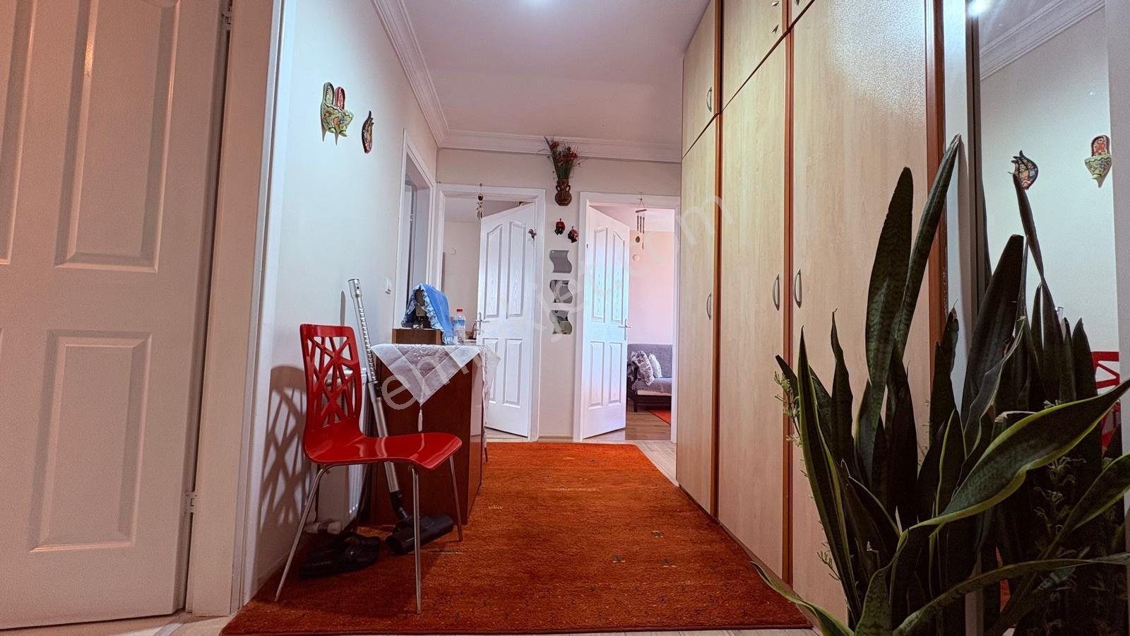 Kadınlar Denizinde Komple Tadilatlı 2+1 Site İçinde Daire — fotoğraf 26