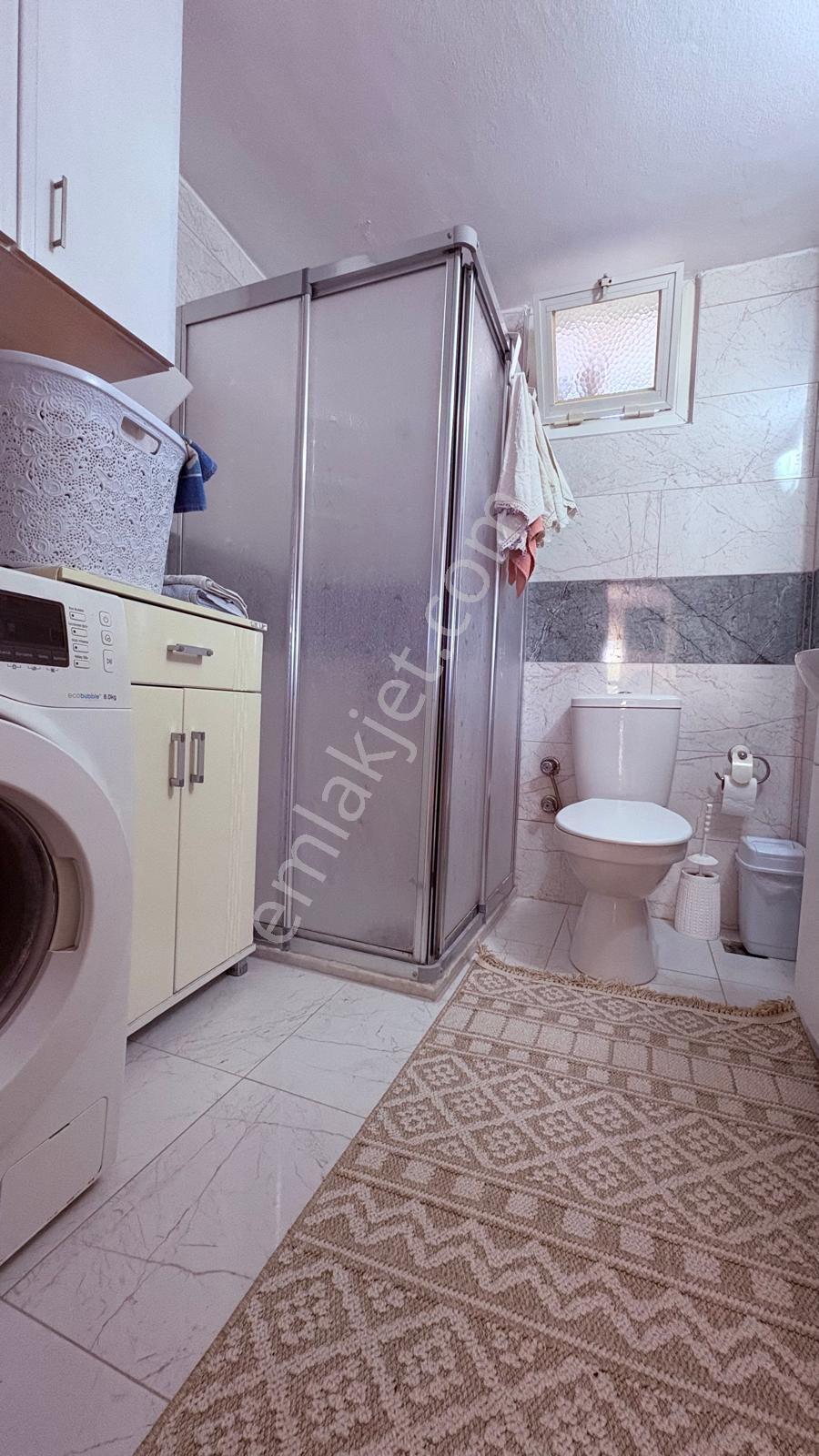 Kadınlar Denizinde Komple Tadilatlı 2+1 Site İçinde Daire — fotoğraf 30