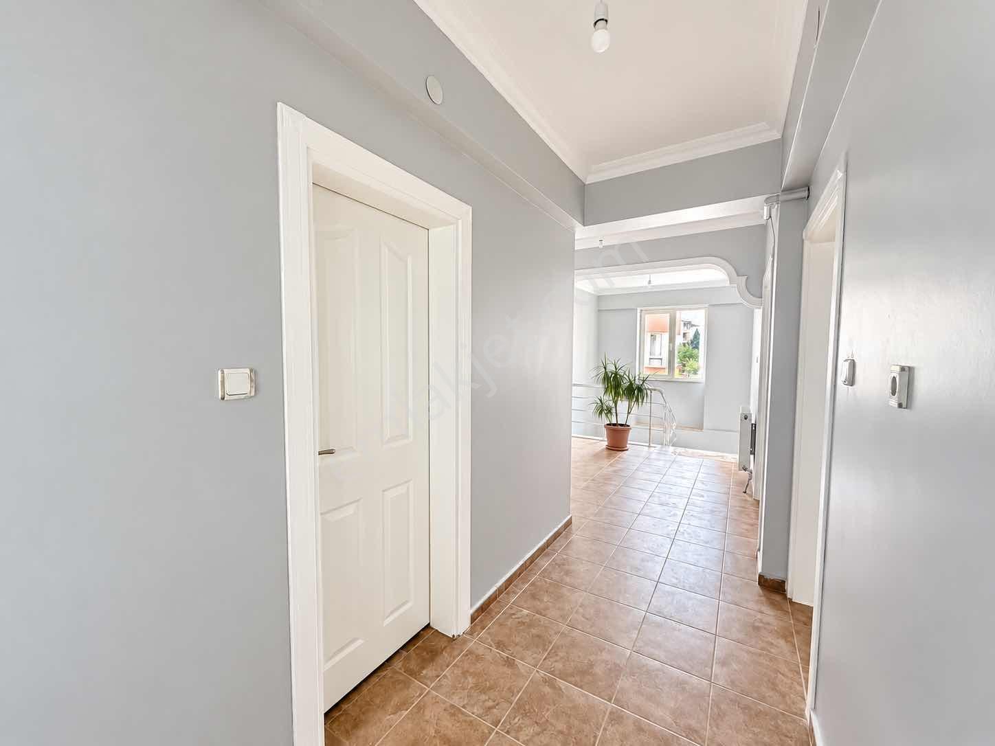 Remax Dem'den Osmanlı Mah. 5.5+1 Ters Dubleks Satılık Daire — fotoğraf 14