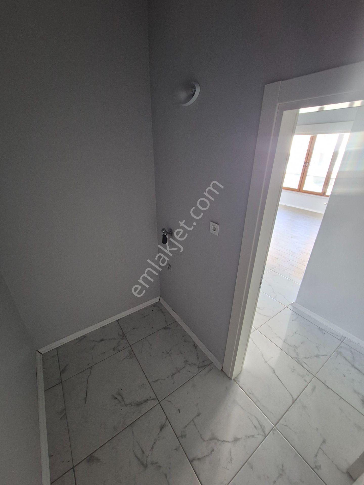 Altunbay Emlaktan Yarenler De Satılık Lüks 3+1 Daire — fotoğraf 20