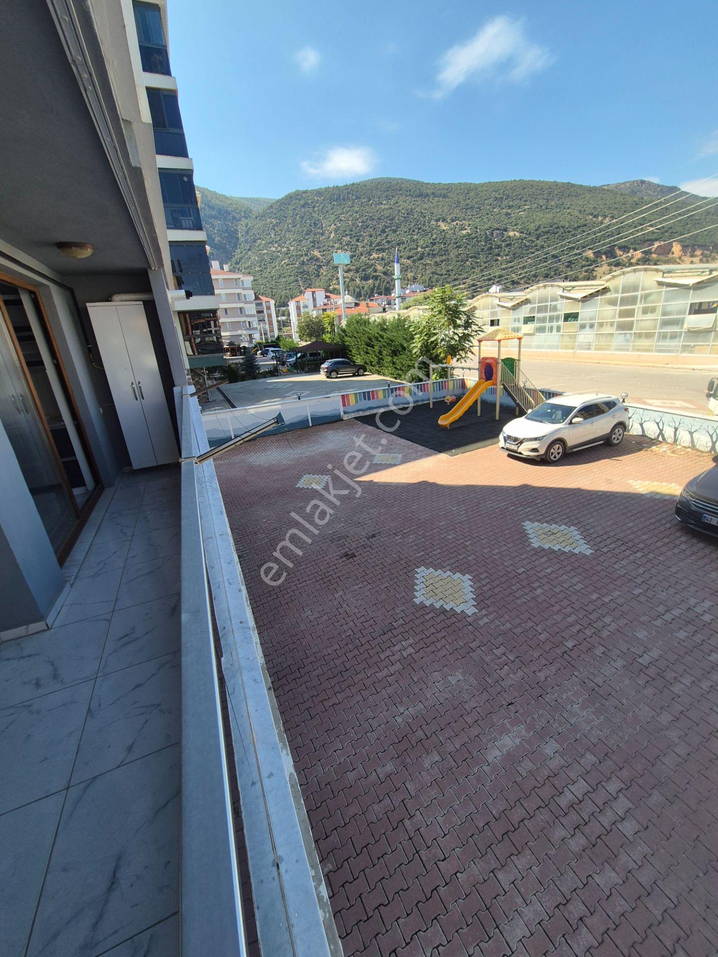 Altunbay Emlaktan Yarenler De Satılık Lüks 3+1 Daire — fotoğraf 33