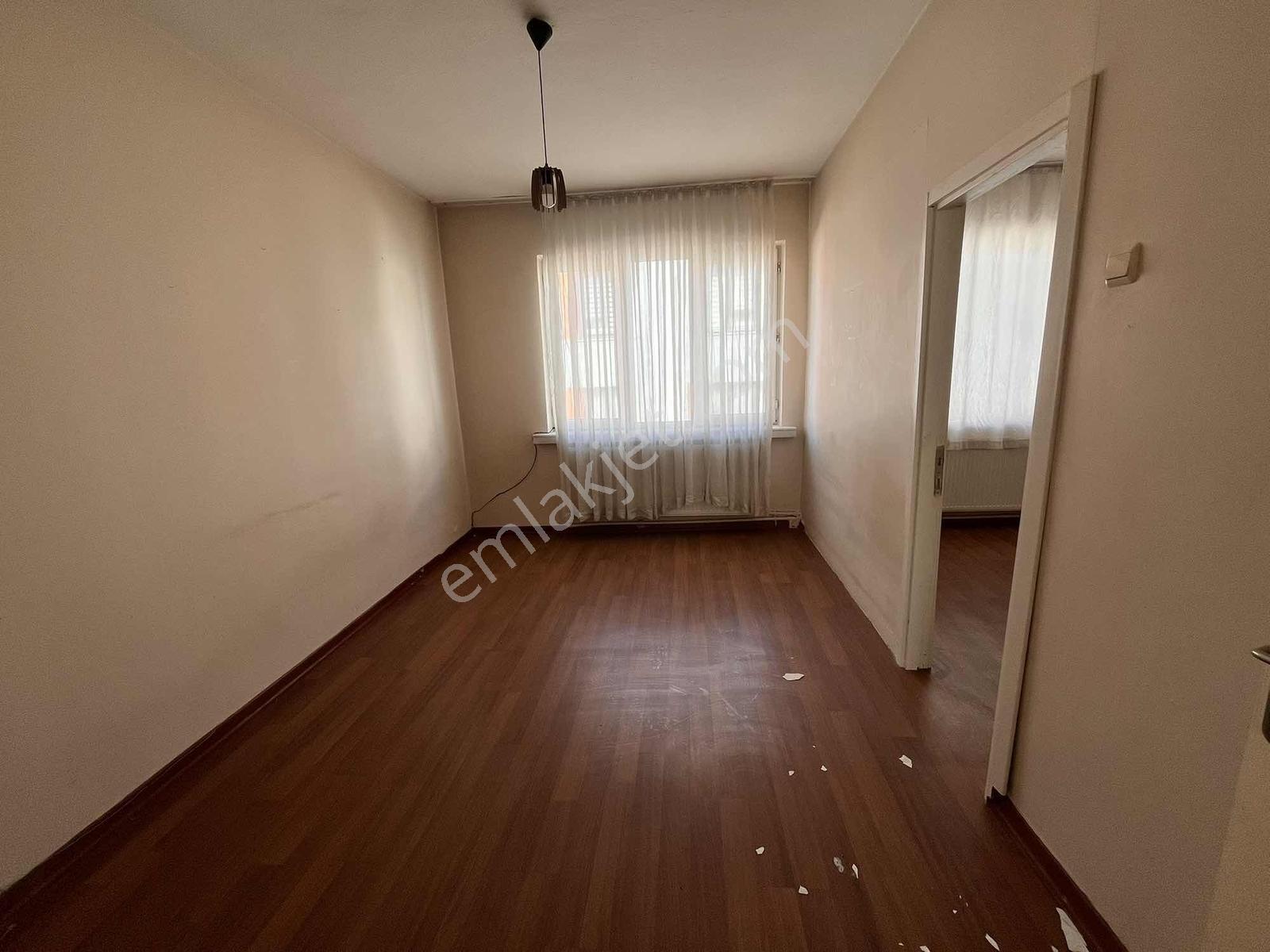 Rw Detay'dan Cumhuriye Mah. Cengiz T.cad. Yakını 2+1 Daire — fotoğraf 3
