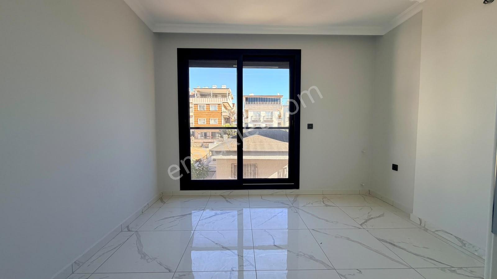 Didim Merkezde Satılık Sıfır 1 + 1 Asansörlü Daire — fotoğraf 11