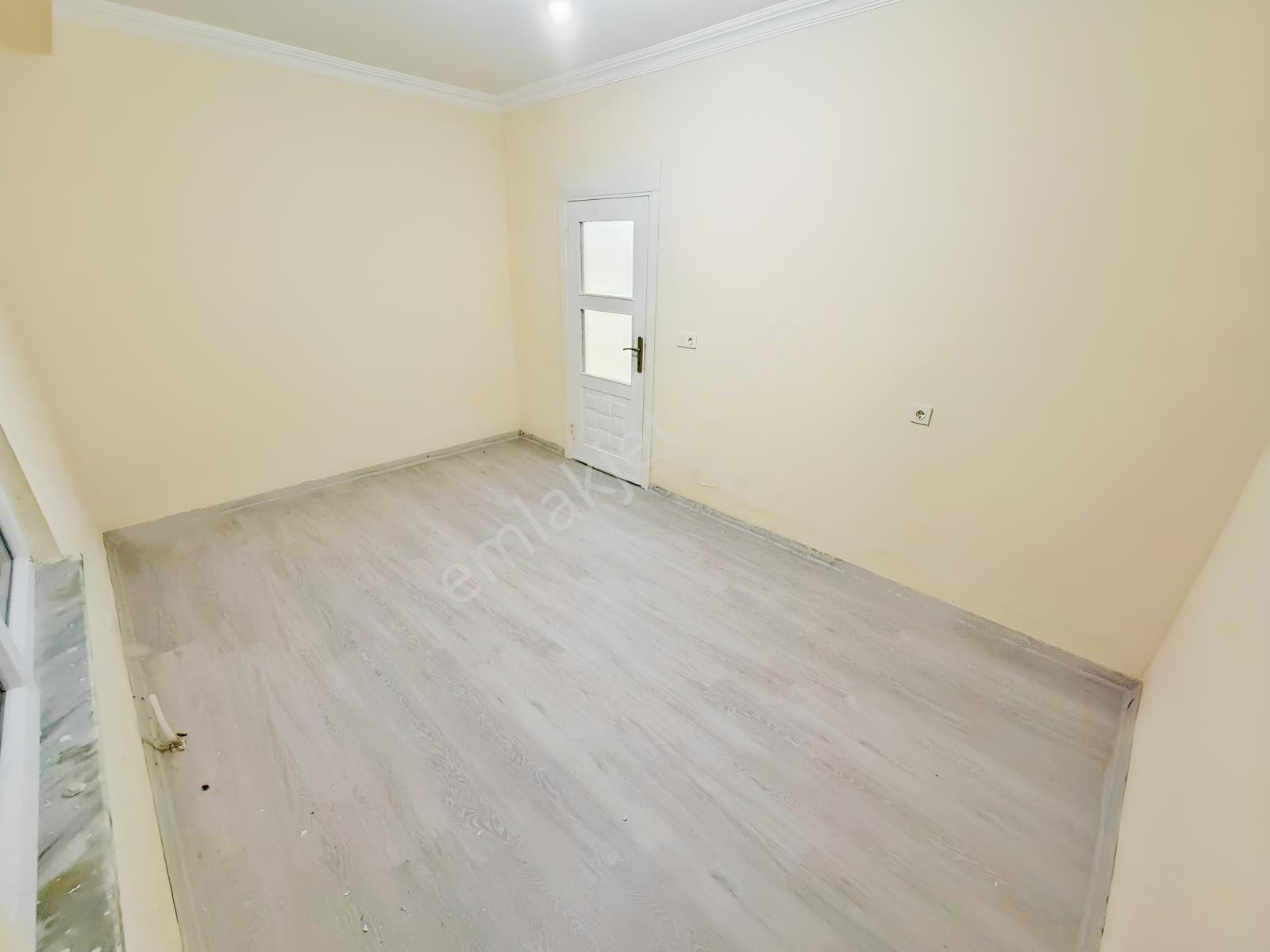 Metin Yapı'dan İskanlı Asansörlü Geniş Teraslı Satılık 1+1 Daire — fotoğraf 12