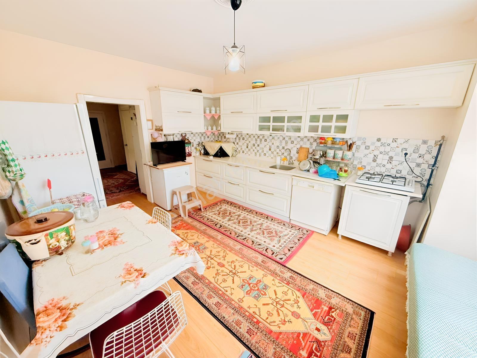 Gölbaşı Ballıkpınar'da Bahçekent Sitesinde 1500m2 6+1 Villa — fotoğraf 4