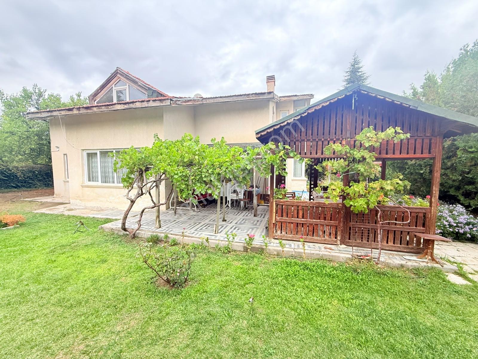 Gölbaşı Ballıkpınar'da Bahçekent Sitesinde 1500m2 6+1 Villa — fotoğraf 21
