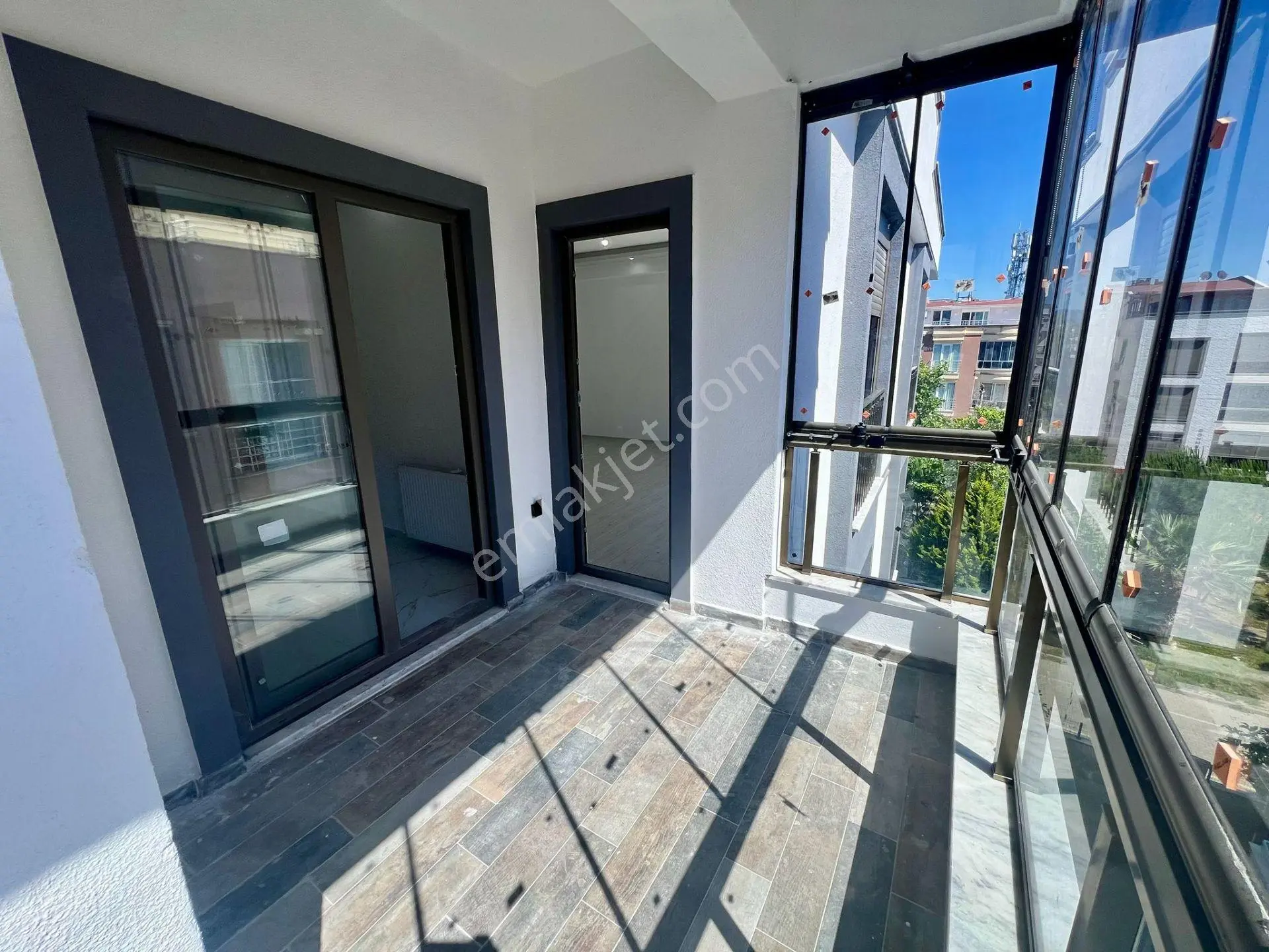 Akçay Aras Emlaktan Altınkumda Doğalgazlı Denize 300 Metre 3+1 Dubleks Daire — fotoğraf 6
