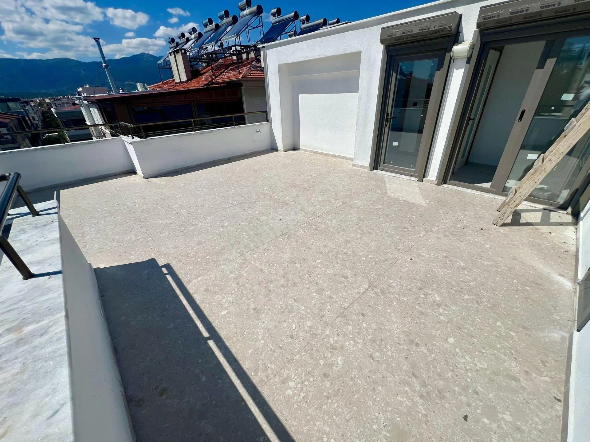 Akçay Aras Emlaktan Altınkumda Doğalgazlı Denize 300 Metre 3+1 Dubleks Daire — fotoğraf 23