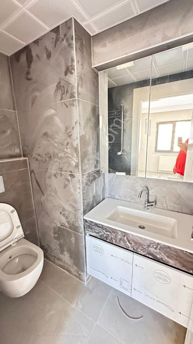 Eryaman Yeşilova Güvenlikli Sitede İskanlı Çift Banyolu Lüx 2+1 — fotoğraf 13