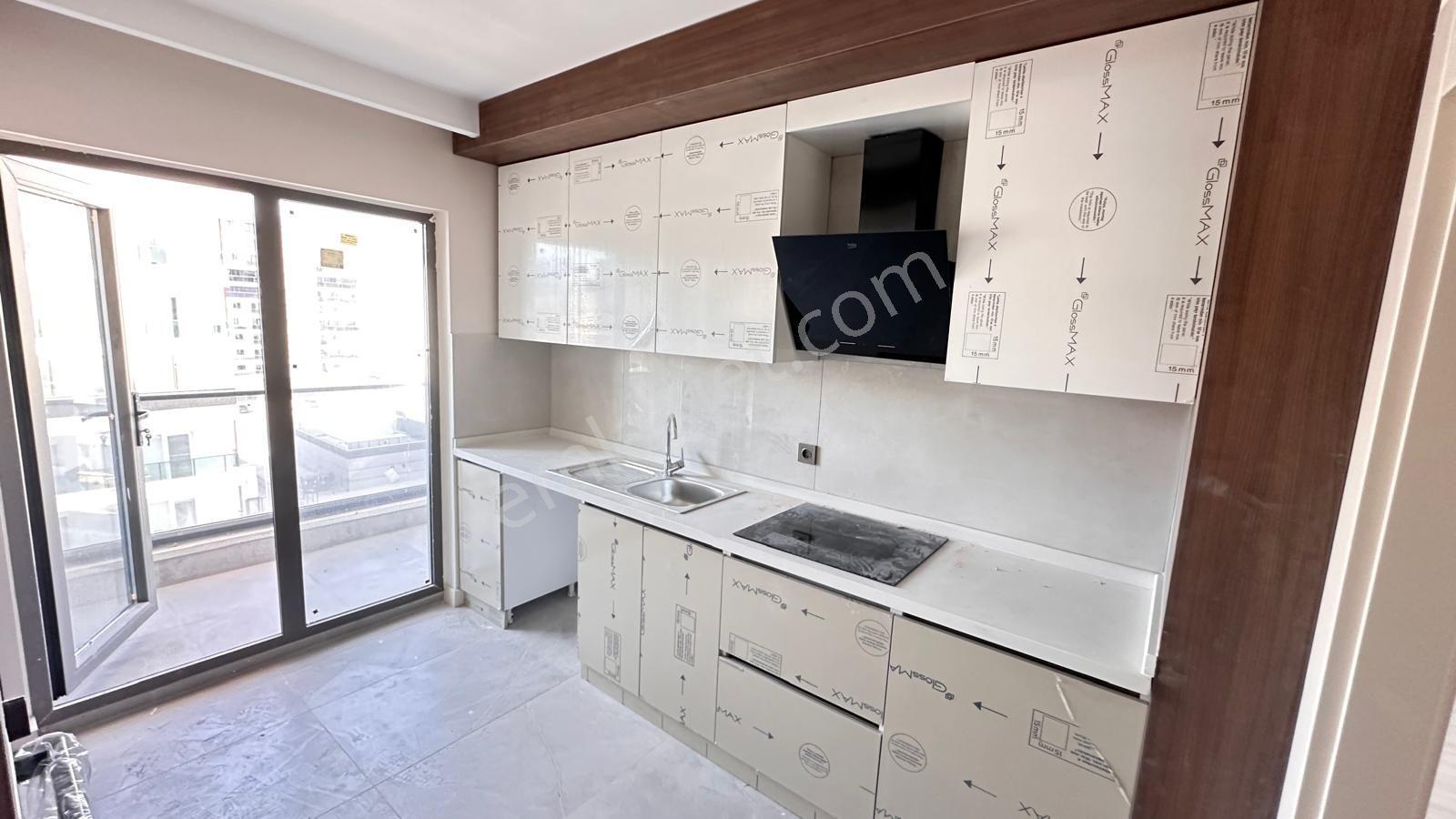 Eryaman Yeşilova Güvenlikli Sitede İskanlı Çift Banyolu Lüx 2+1 — fotoğraf 18