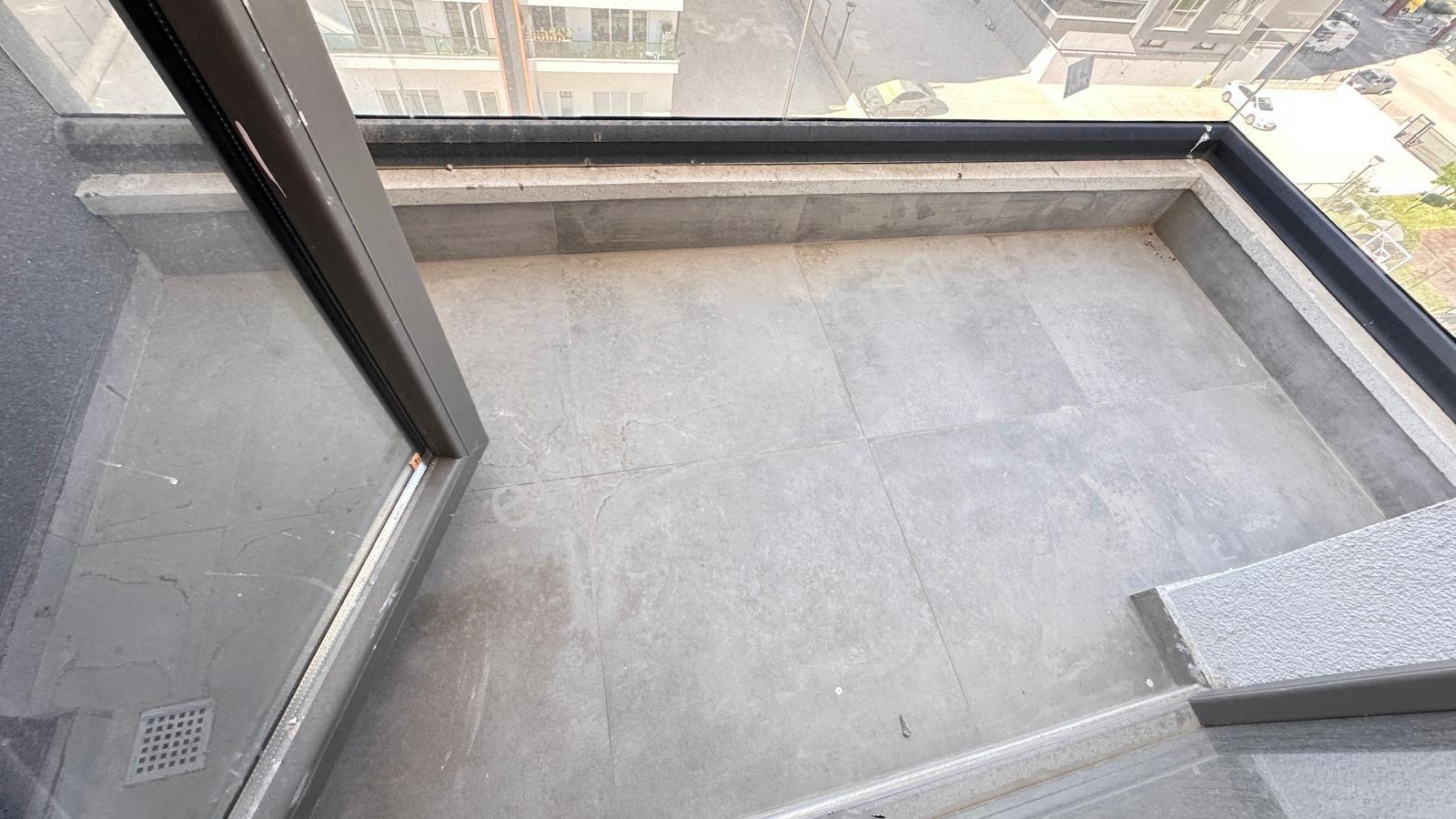 Eryaman Yeşilova Güvenlikli Sitede İskanlı Çift Banyolu Lüx 2+1 — fotoğraf 21