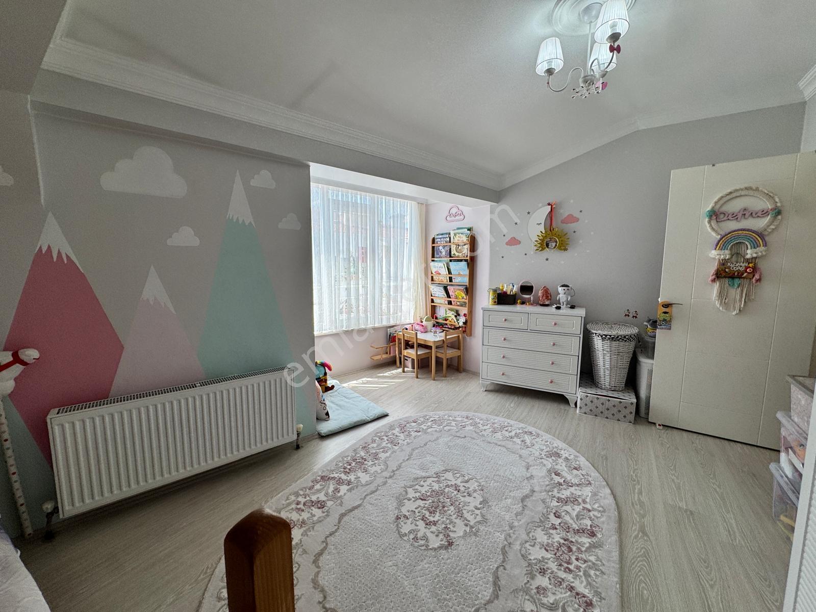 Rba Gayrimenkul'den Büyükdere Mh Geniş 3+1 Dubleks Daire — fotoğraf 8