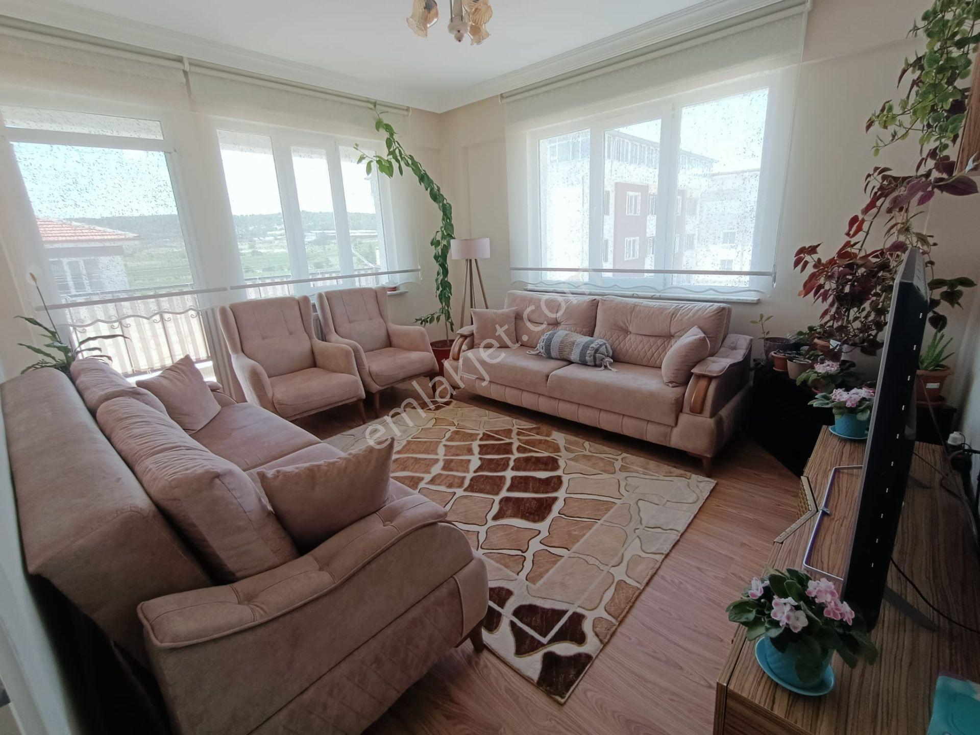 Zafertepe Mahallesi Selçuklu Sitesi’nde Satılık 3+1 — fotoğraf 17