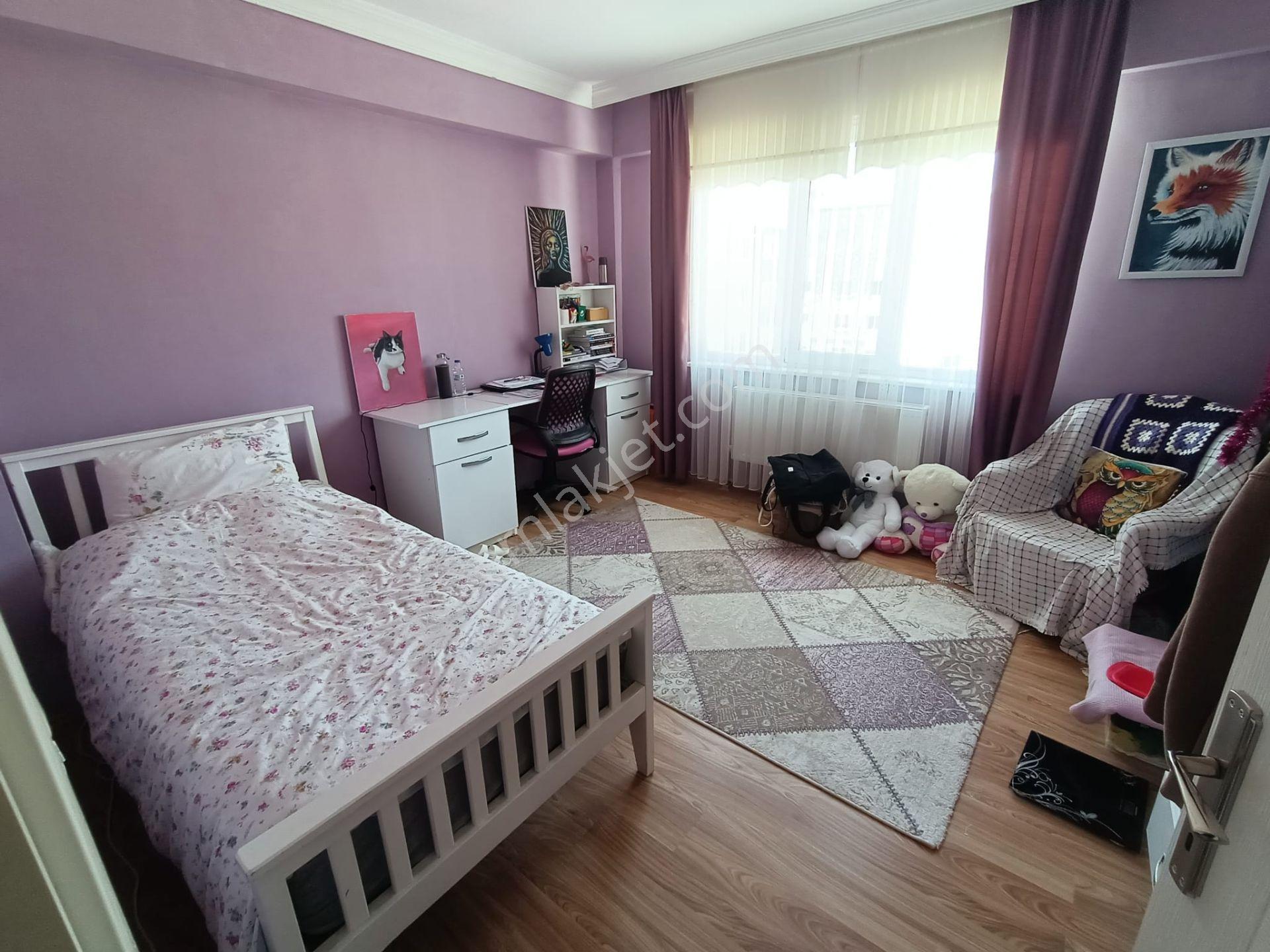 Zafertepe Mahallesi Selçuklu Sitesi’nde Satılık 3+1 — fotoğraf 34