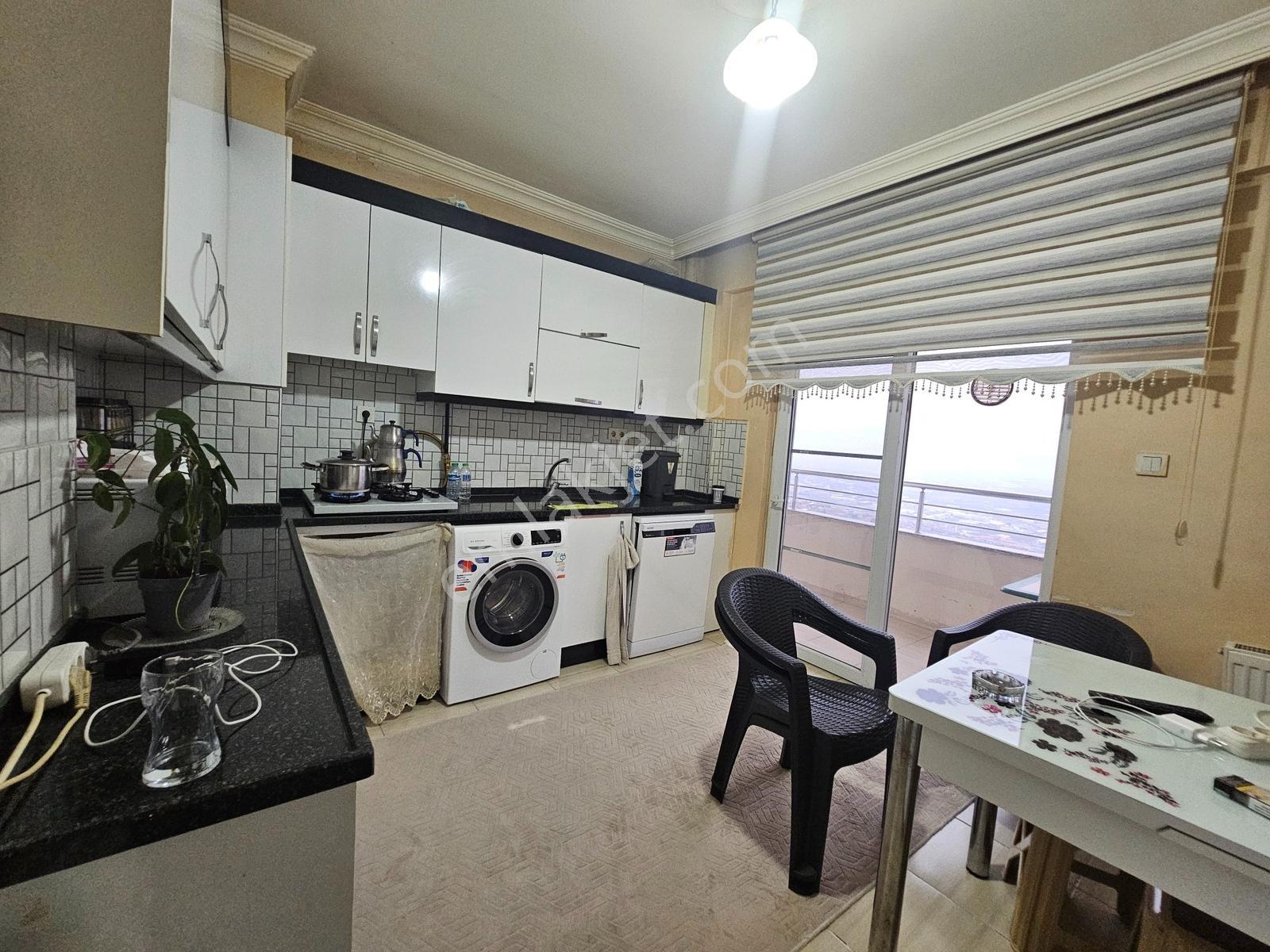 Yeni Rota Emlaktan Manazaralı 3+1 Daire — fotoğraf 2
