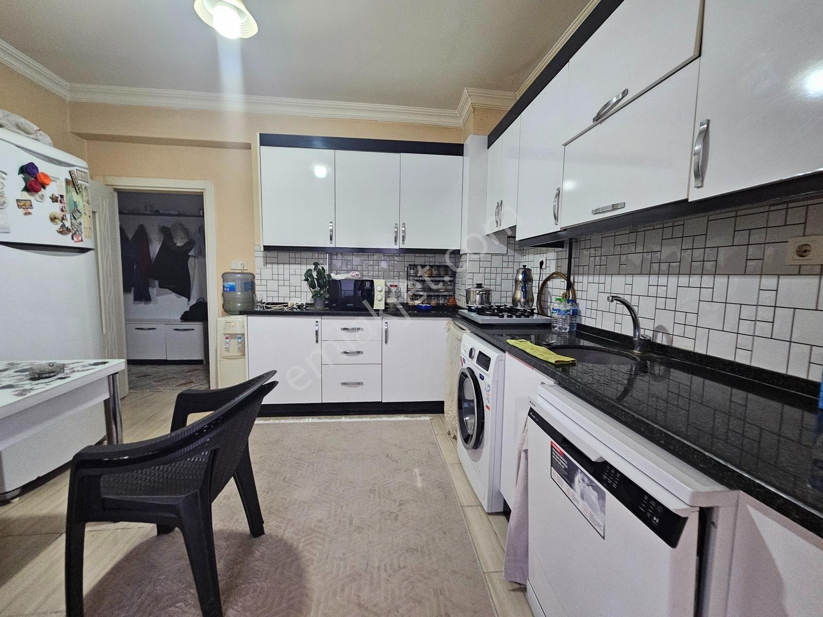 Yeni Rota Emlaktan Manazaralı 3+1 Daire — fotoğraf 15