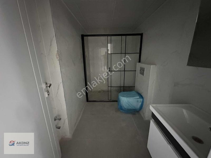 Akdeniz Emlaktan Denize Yürüme Mesafesinde Köşe Başı Daire — fotoğraf 17