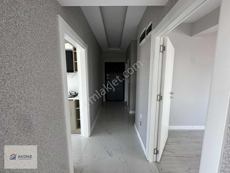 Akdeniz Emlaktan Denize Yürüme Mesafesinde Köşe Başı Daire — fotoğraf 19